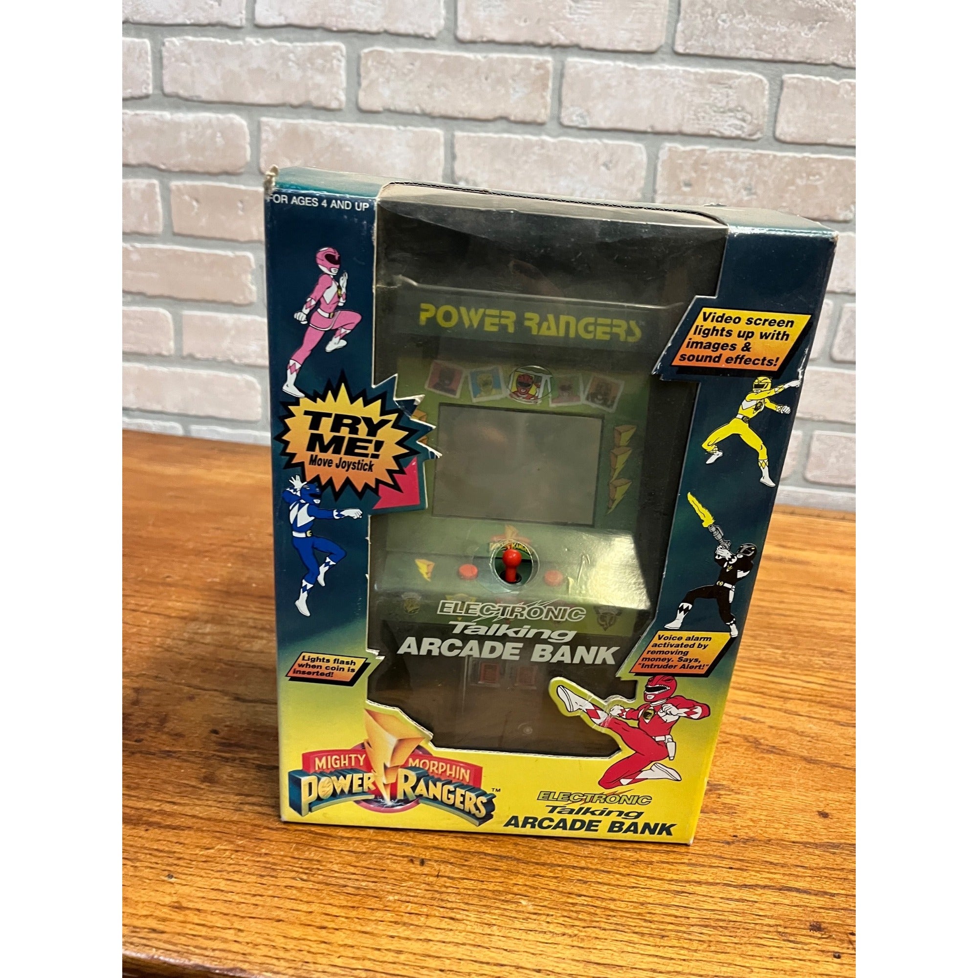 Vintage 1994 Mighty Morphin Power Rangers Electronic Talking Arcade Bank NEW NIB