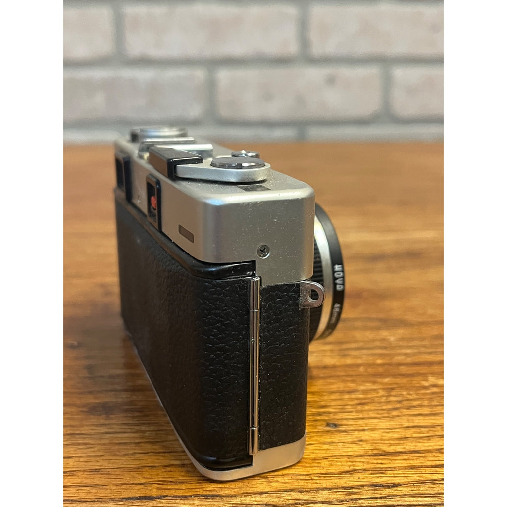 Minolta Hi-Matic F 35mm Rangefinder Film Camera, Rokkor 38mm f/2.7 - FOR PARTS