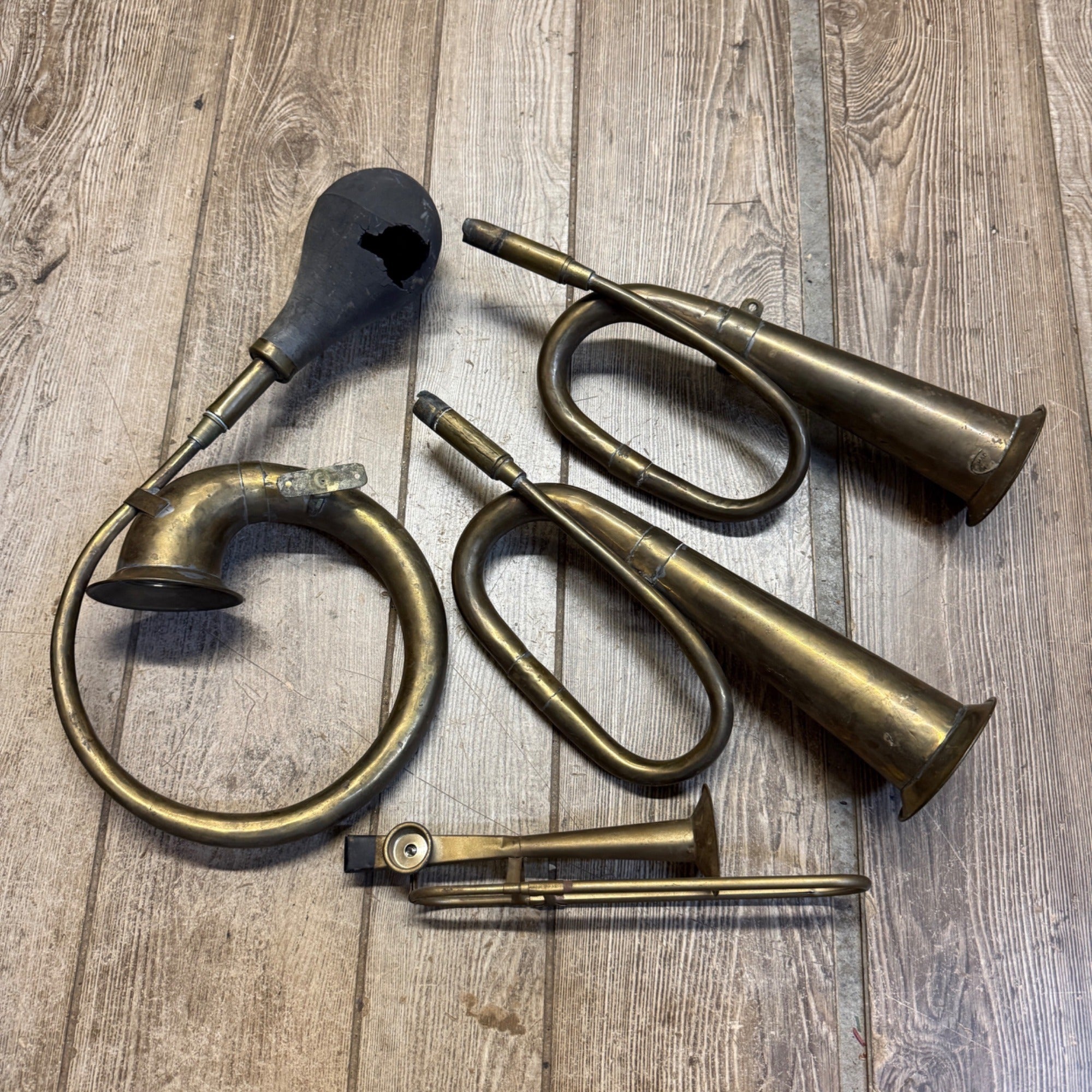 Vintage Antique lot of Horns Brass Musical Instruments Decor As-is