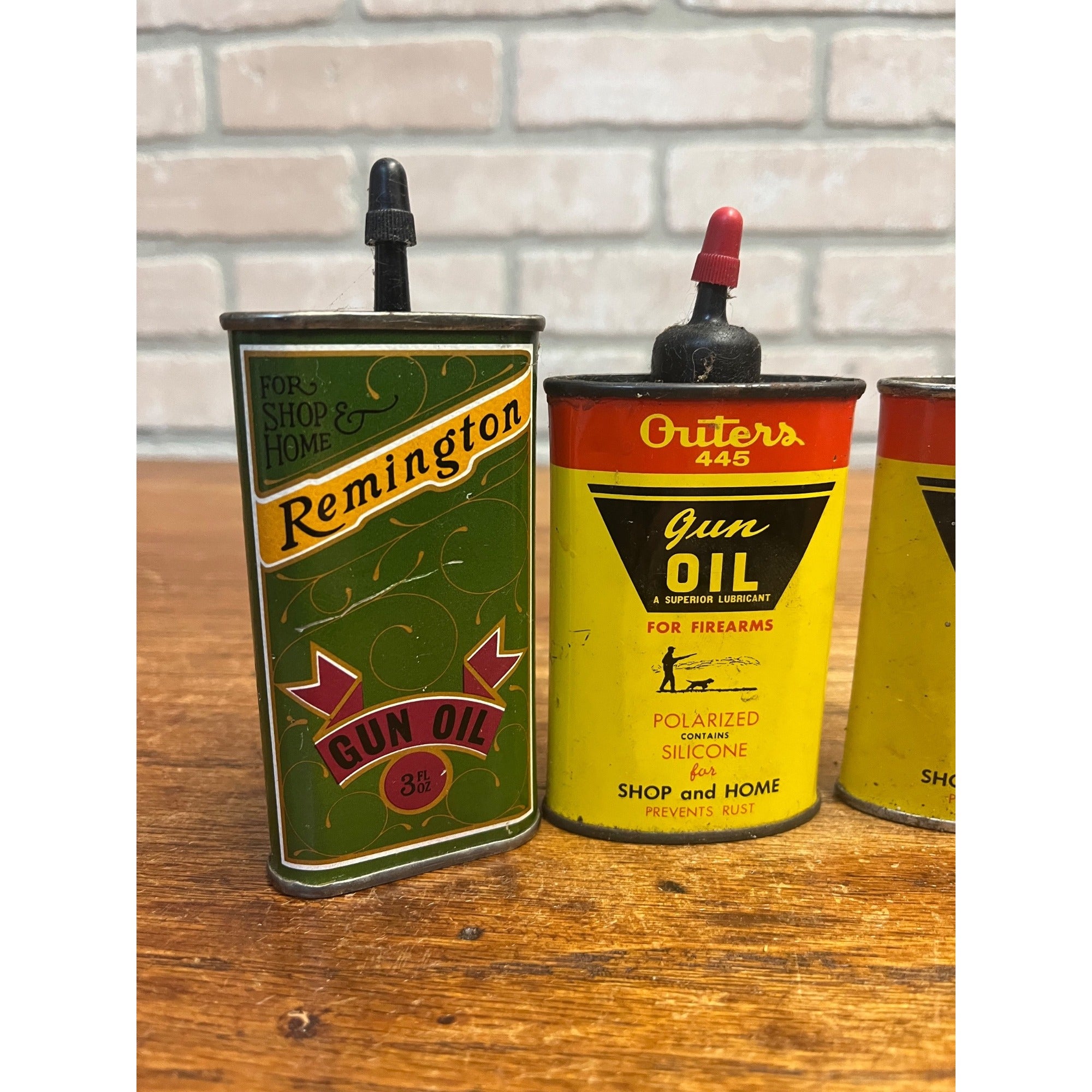 Vintage Lot (4) Gun Hand Oilers Oil Cans Remington, Hoppe's, Outers 445 Hunting