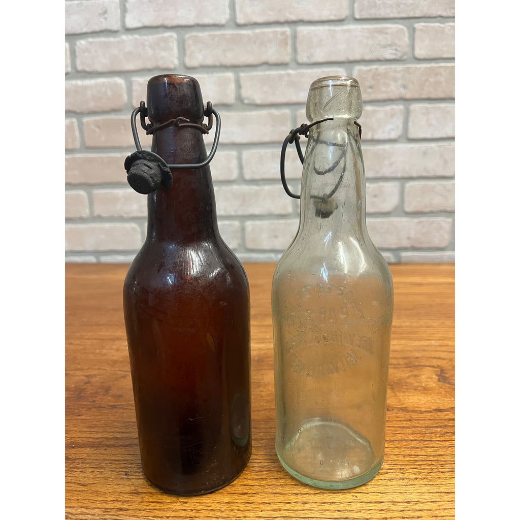 Vintage Pre-Pro Lot (2) Pabst Milwaukee Beer Blob Bottles Amber / Clear