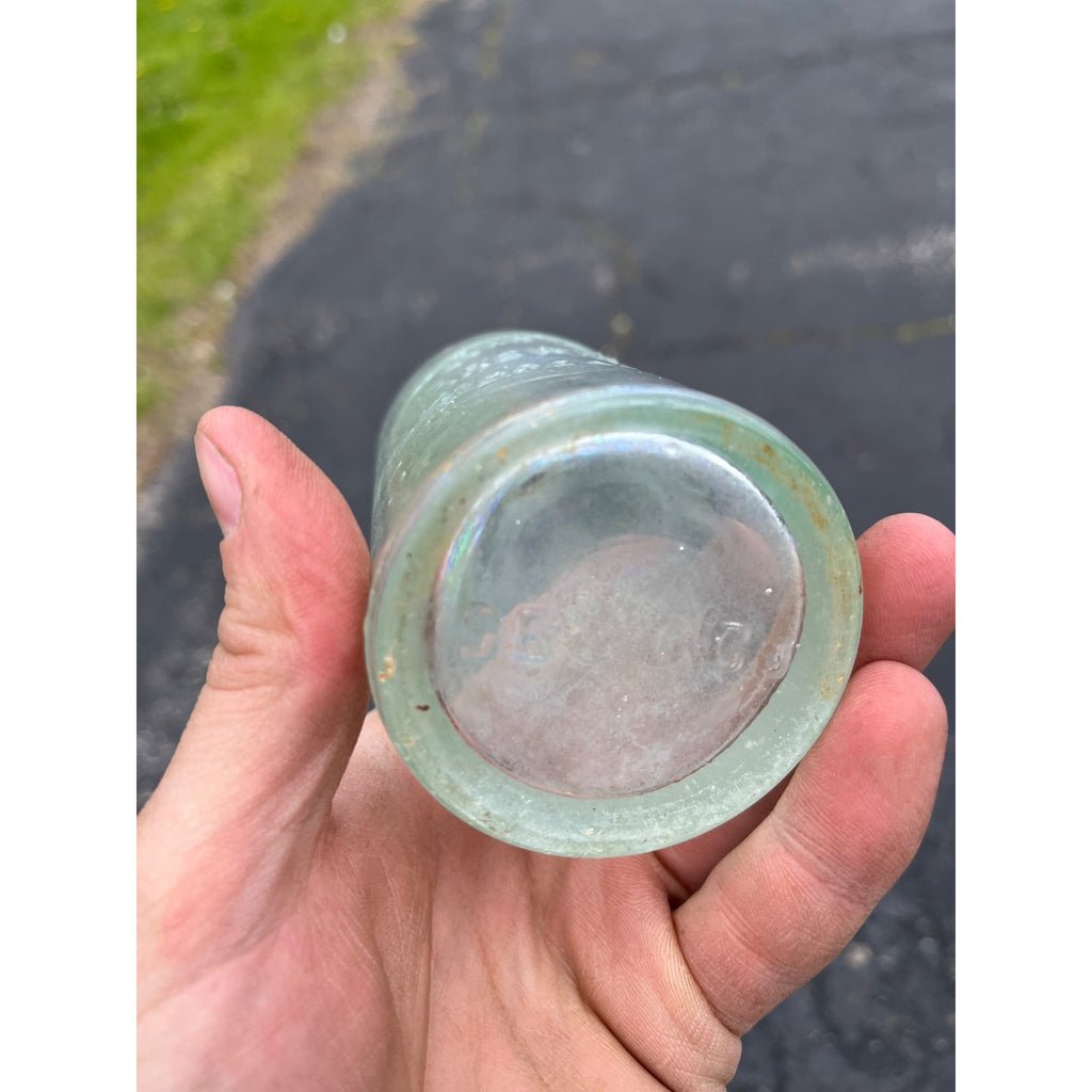 JOHN GUND BREWING CO., LA CROSSE, WIS. BLOB TOP EMBOSSED PRE-PRO BEER BOTTLE