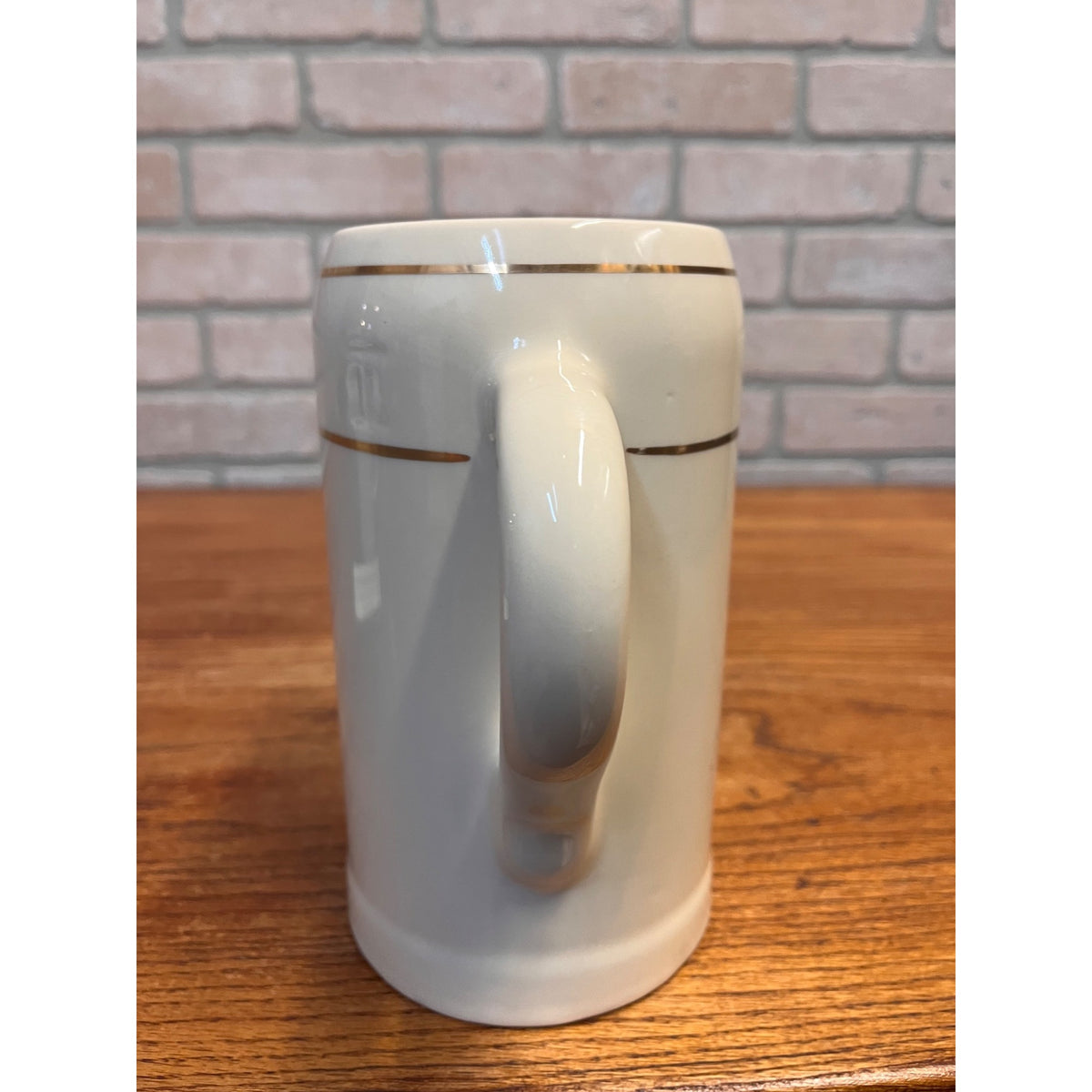 Leinenkugels 1990 Limited Beer Stein Limited Edition 1/1800 Produced 7.5” Tall