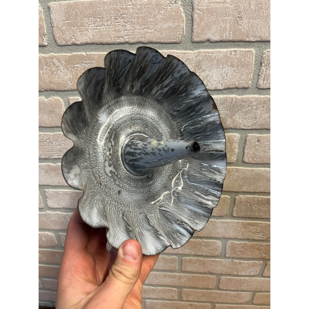 Antique Primitive Grey and White Spatter/Swirl Graniteware Fluted Bundt Cake Pan/Farmhouse Decor, Gray
