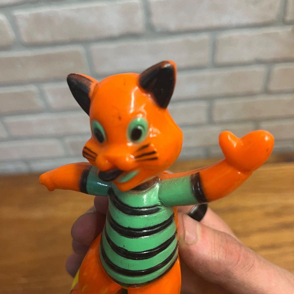 Vintage Halloween Rosbro Plastics Candy Container toys Orange Cat Wheels Witch JOL