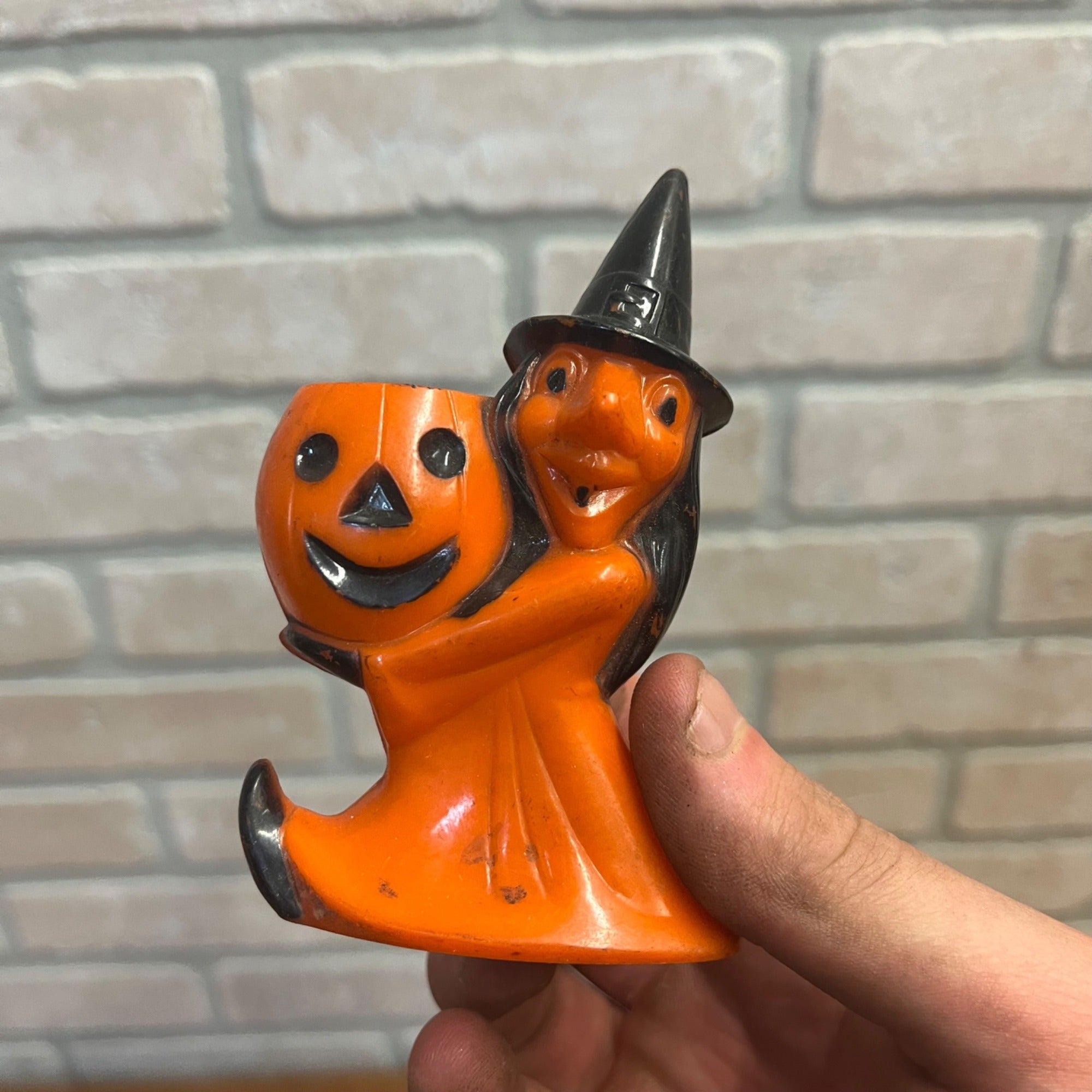 Vintage Halloween Rosbro Plastics Candy Container toys Orange Cat Wheels Witch JOL