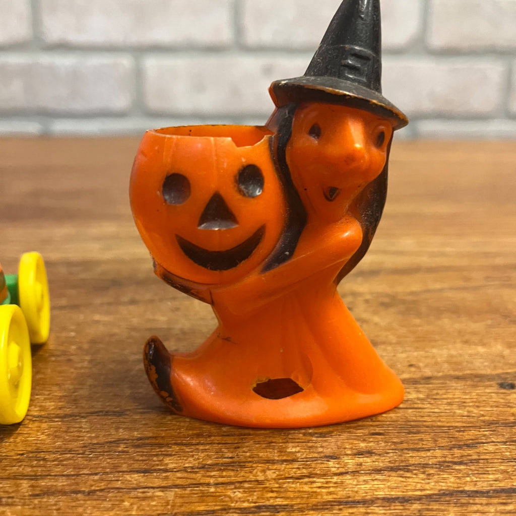Vintage Halloween Rosbro Plastics Candy Container toys Orange Cat Wheels Witch JOL