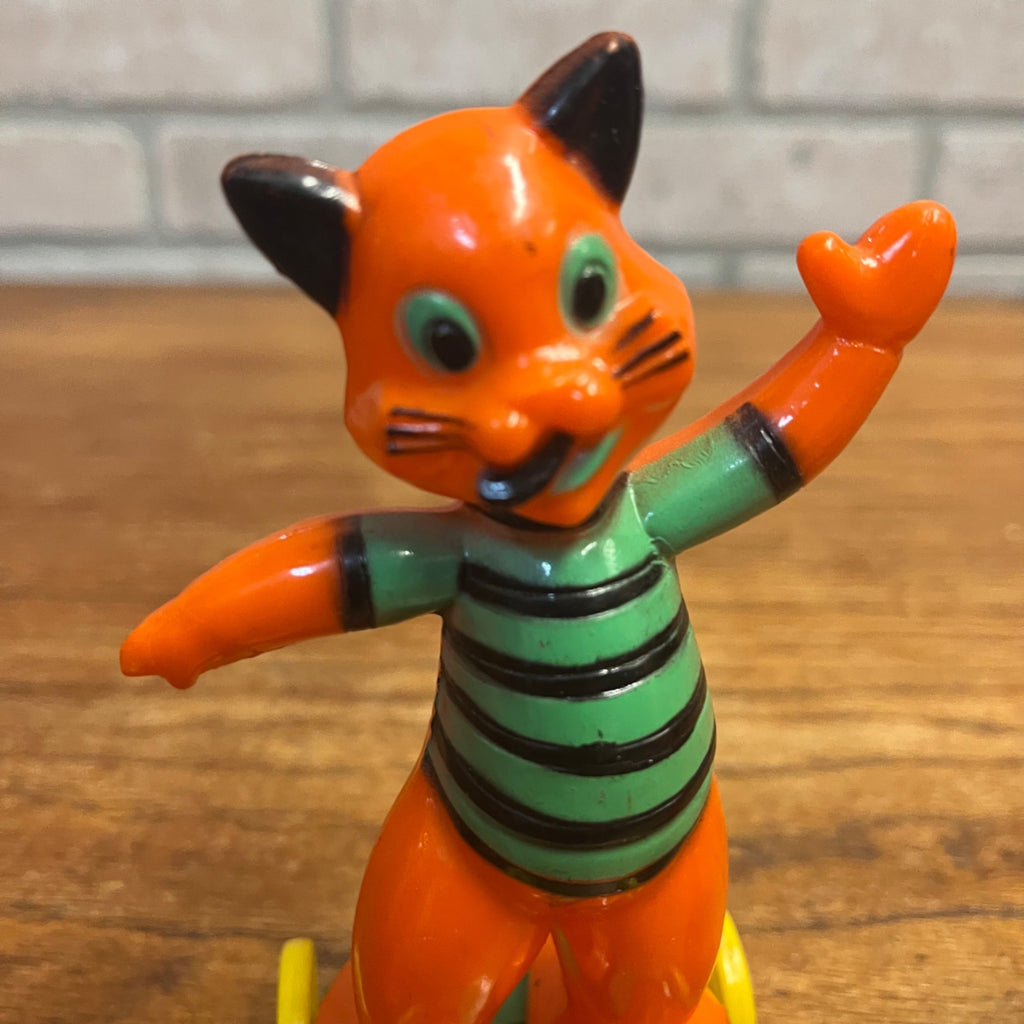 Vintage Halloween Rosbro Plastics Candy Container toys Orange Cat Wheels Witch JOL