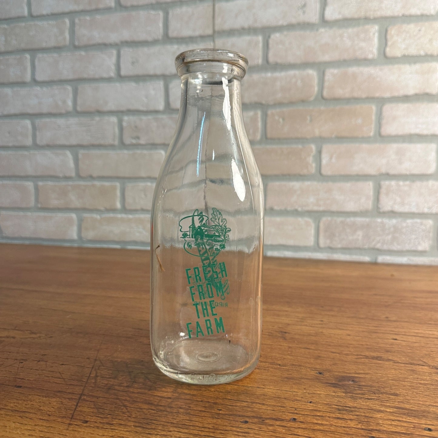 The Oaks Farm Dairy Ripon Wis Milk Bottle Quart Bottle