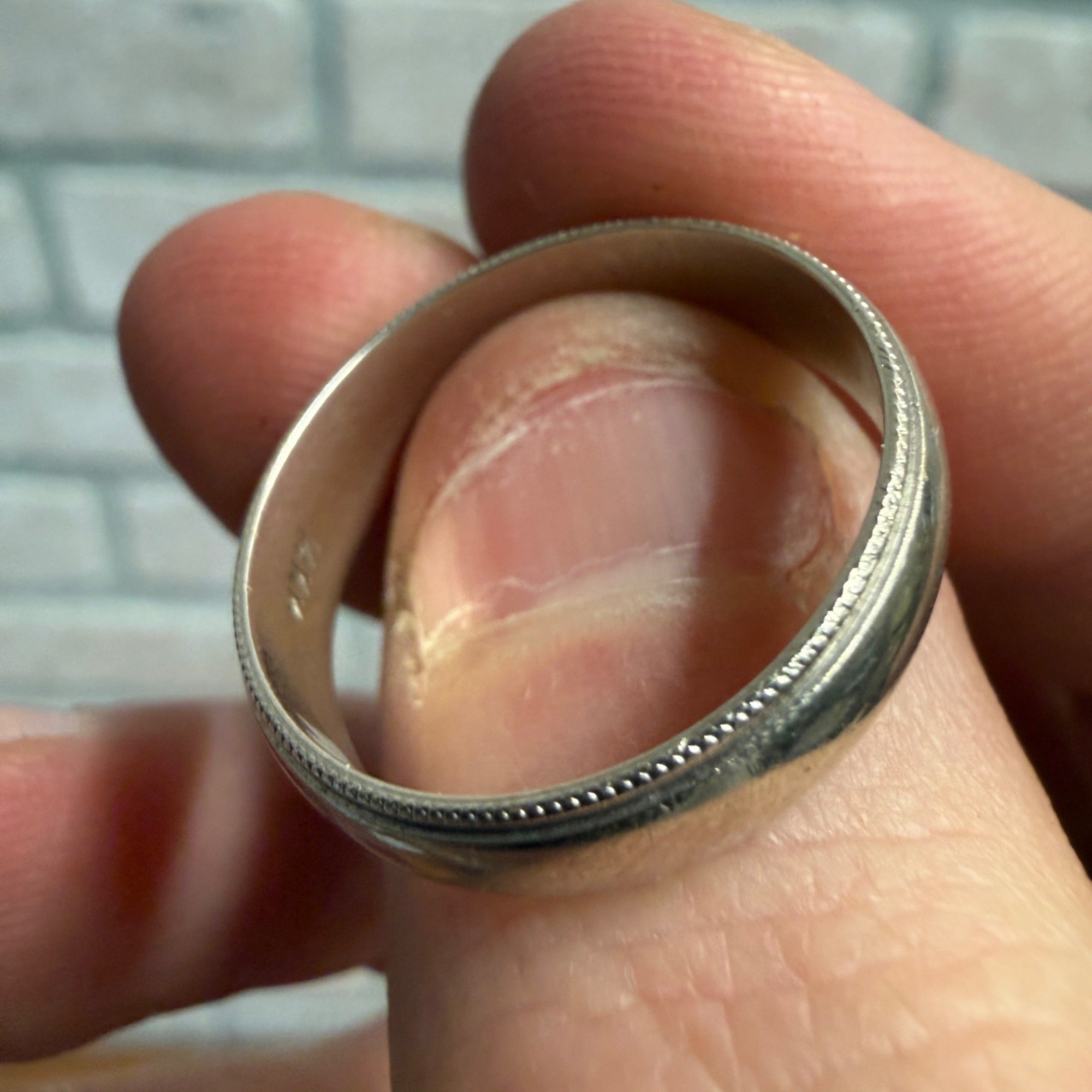 Vintage 14K Solid White Gold Wedding Band Ring Scrap - 4.46g Grams