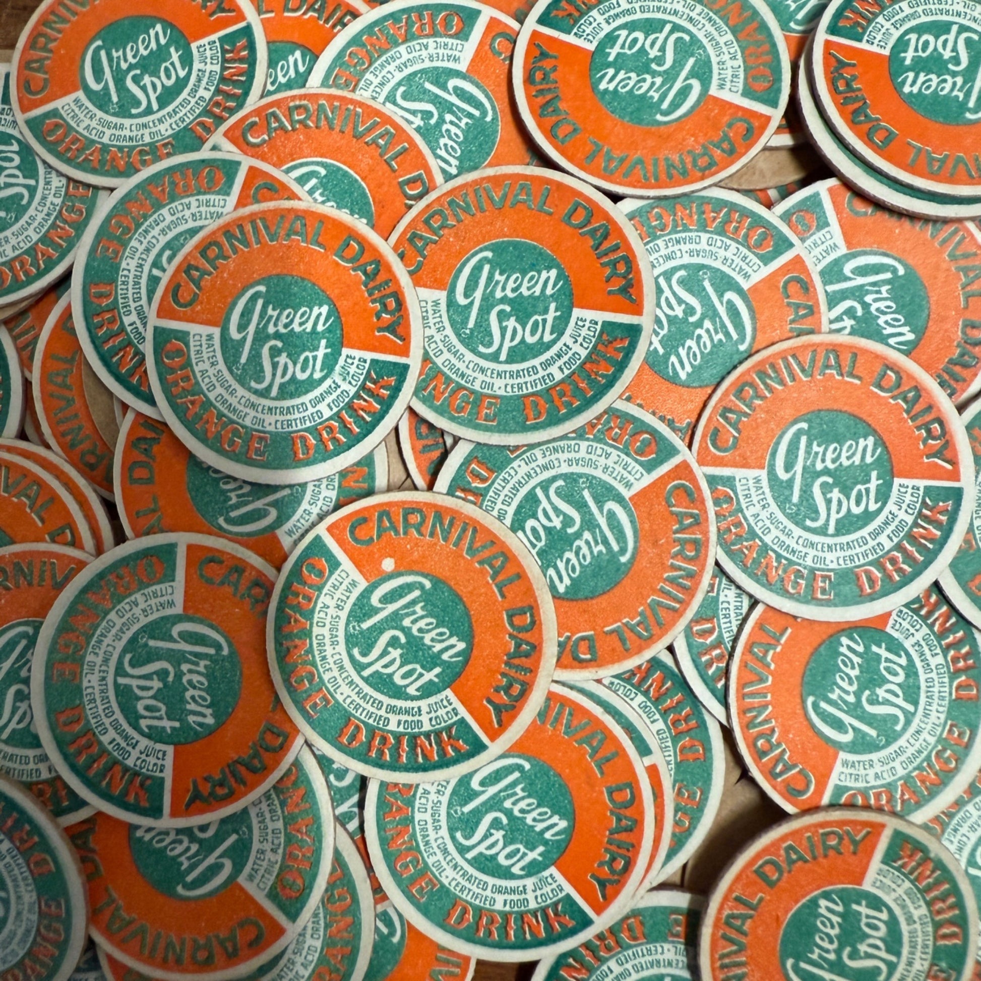 Milk Bottle Cap - Carnival Dairy Farm - Algoma, (Wisconsin) Wis WI - Green Spot Orange