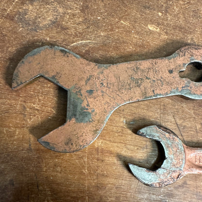 VINTAGE INDIAN MOTOCYCLES OPEN END MOTORCYCLE WRENCH W/ (2) INDESTRO