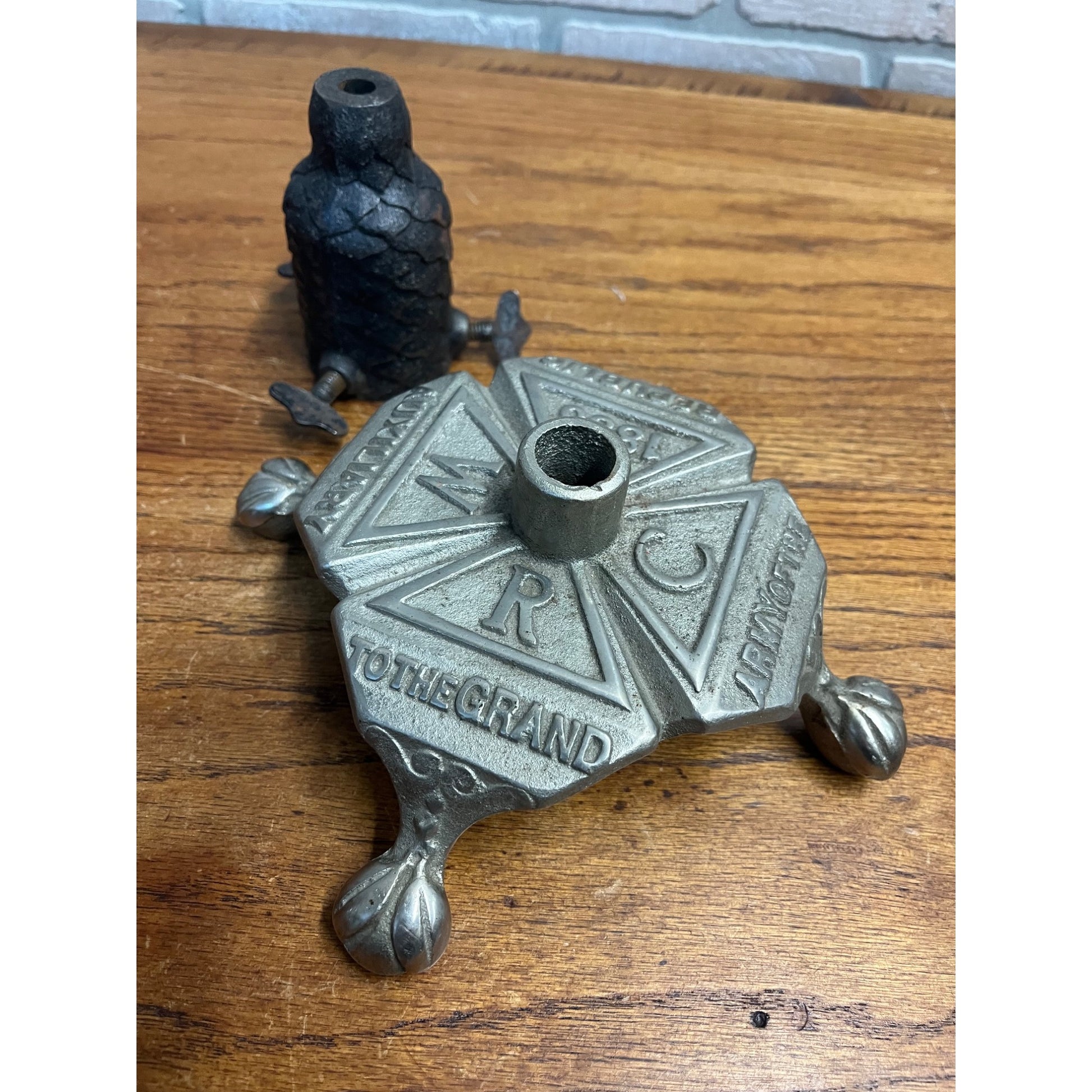 Antique Grand Army of the Republic Auxiliary Flag Pole Stand Holder w/ Extension