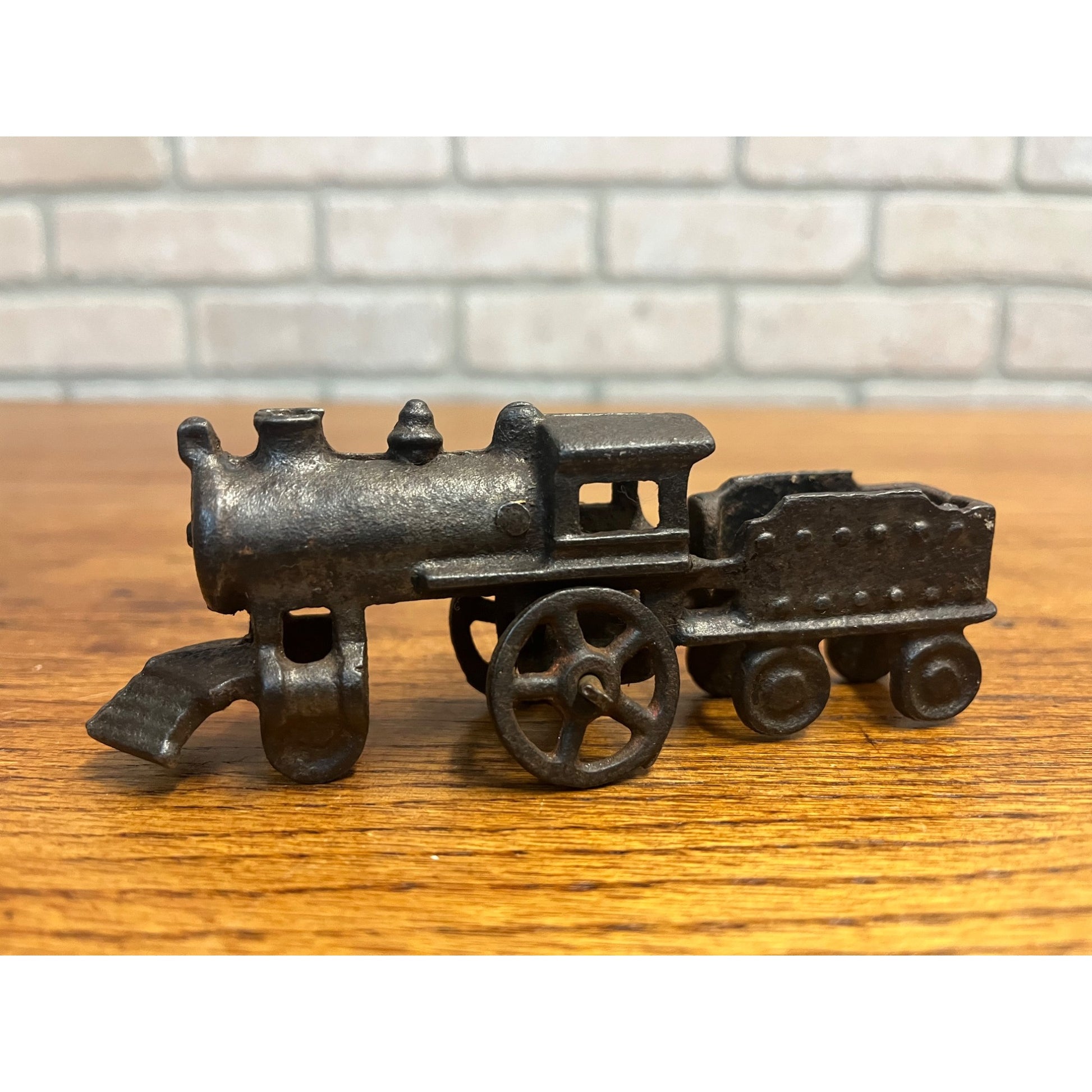 Vintage Cast Iron Train Locomotive & Coal Tender Car 5" Toy Arcade? Ives?