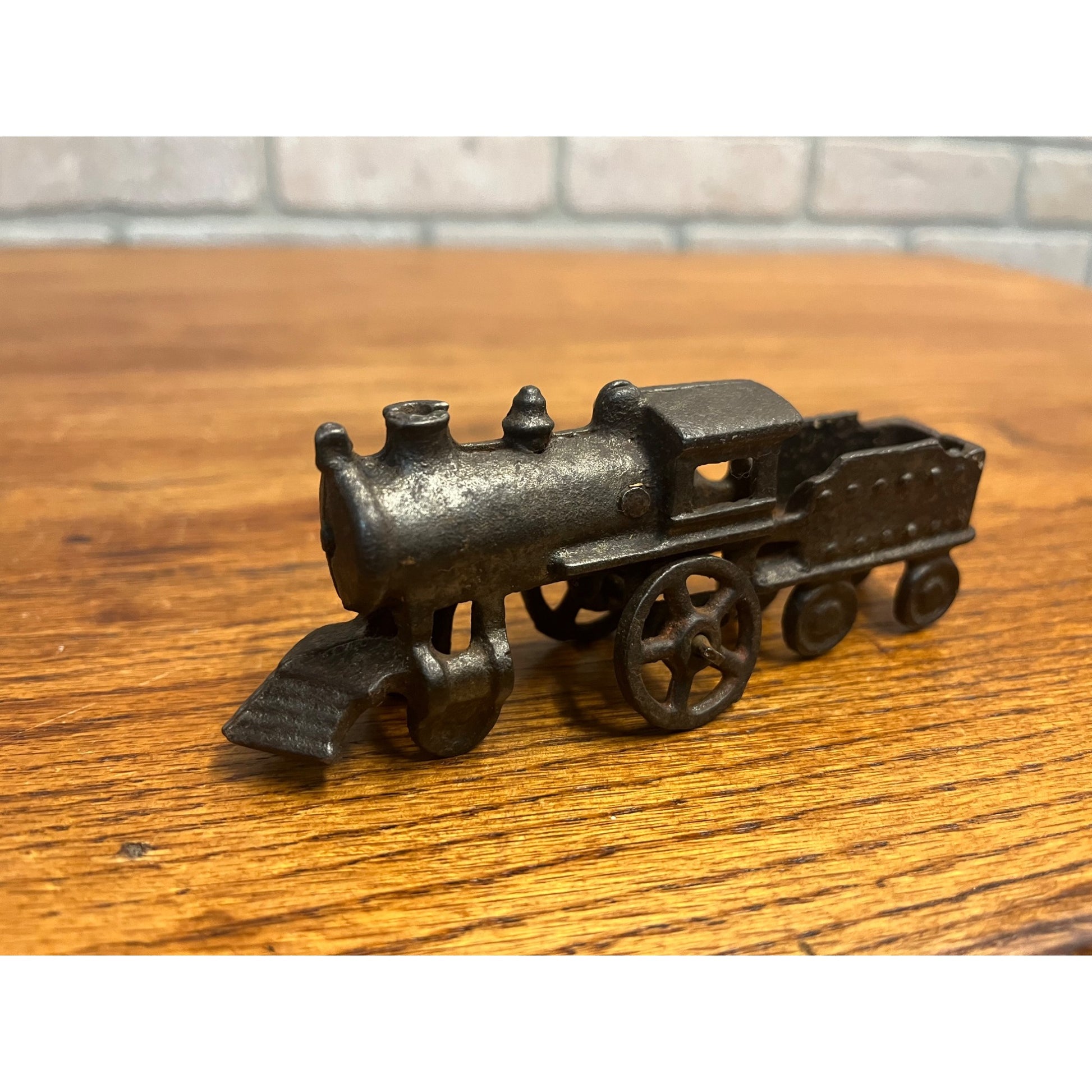 Vintage Cast Iron Train Locomotive & Coal Tender Car 5" Toy Arcade? Ives?