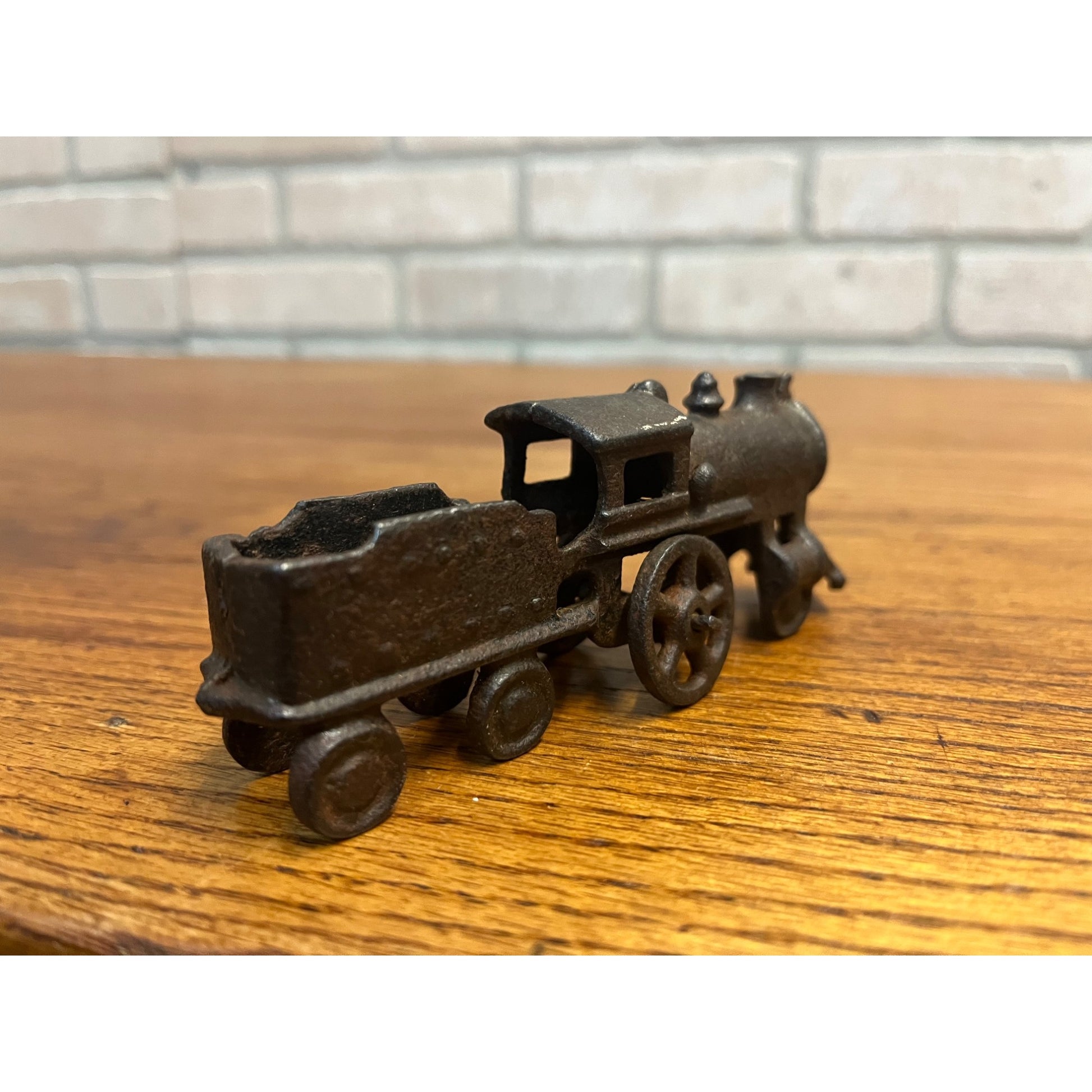 Vintage Cast Iron Train Locomotive & Coal Tender Car 5" Toy Arcade? Ives?