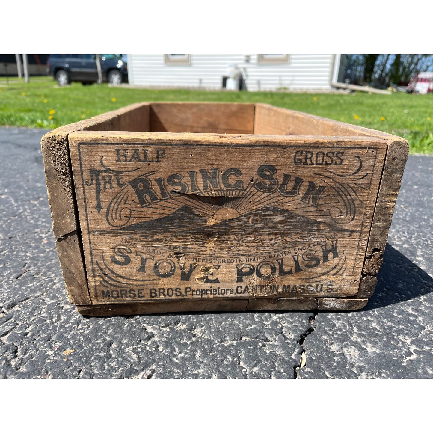 Vintage Rising Sun Stove Polish Wooden Crate Box Morse Bros Canon Mass.