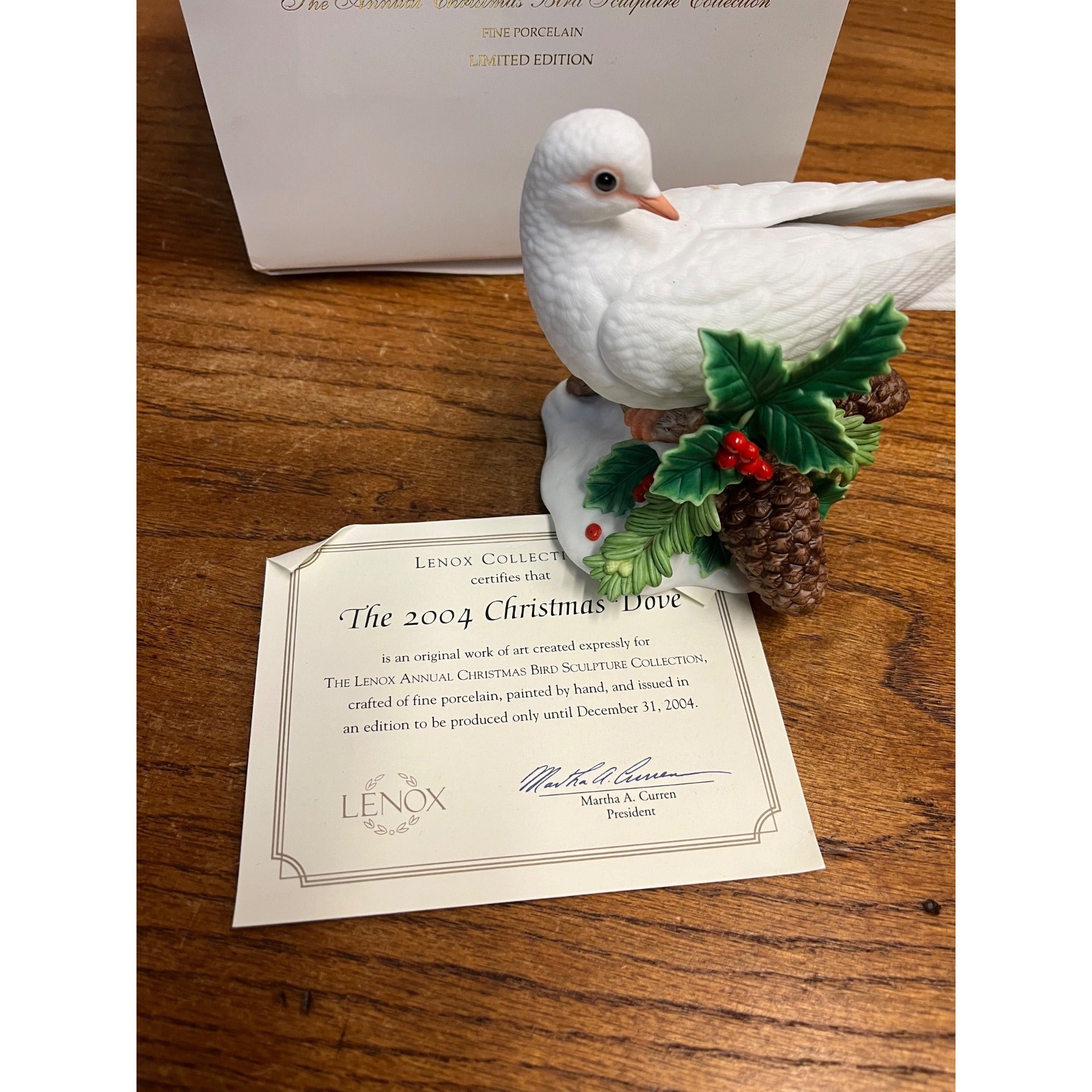 2004 Lenox Christmas Dove Porcelain Figurine Limited Edition w/ Orig. Box