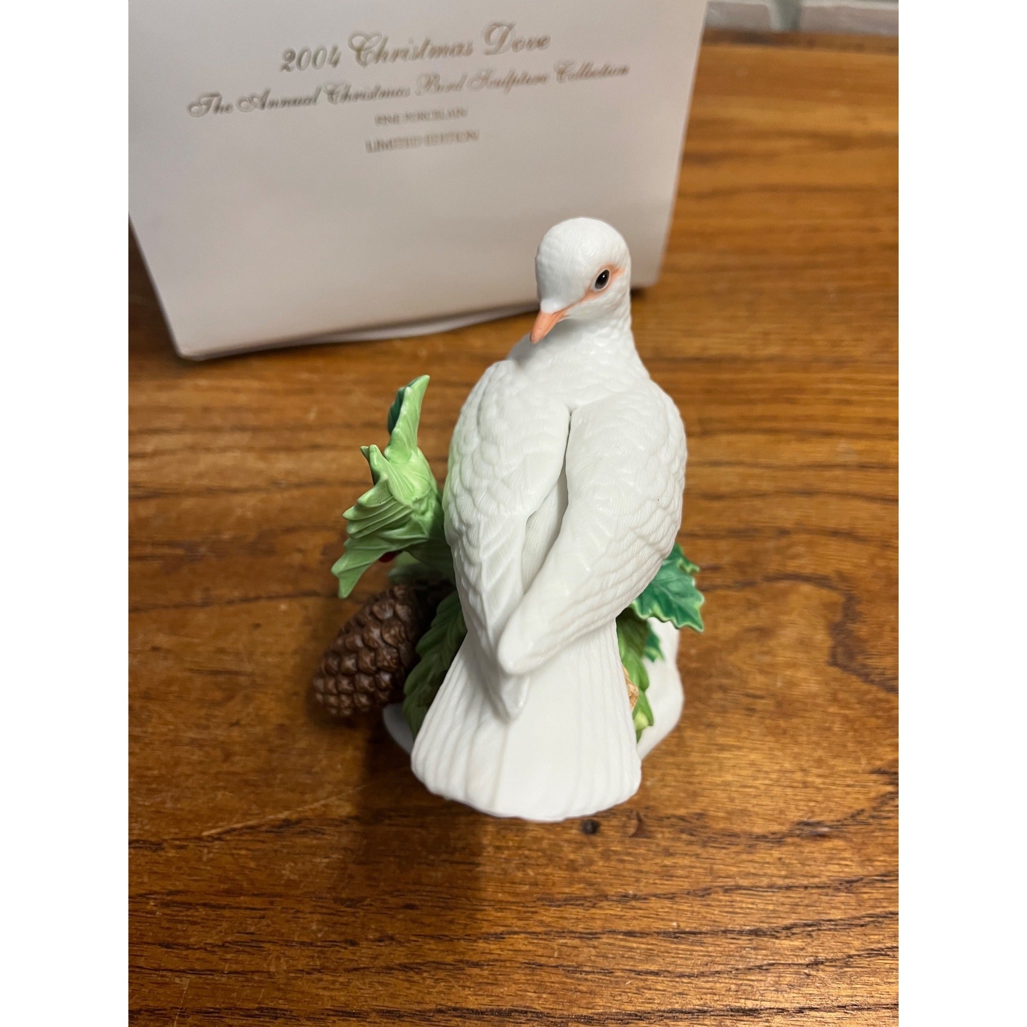 2004 Lenox Christmas Dove Porcelain Figurine Limited Edition w/ Orig. Box