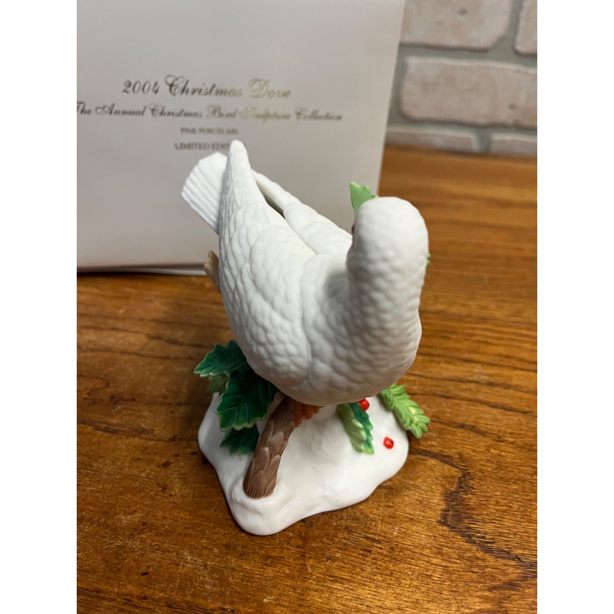 2004 Lenox Christmas Dove Porcelain Figurine Limited Edition w/ Orig. Box