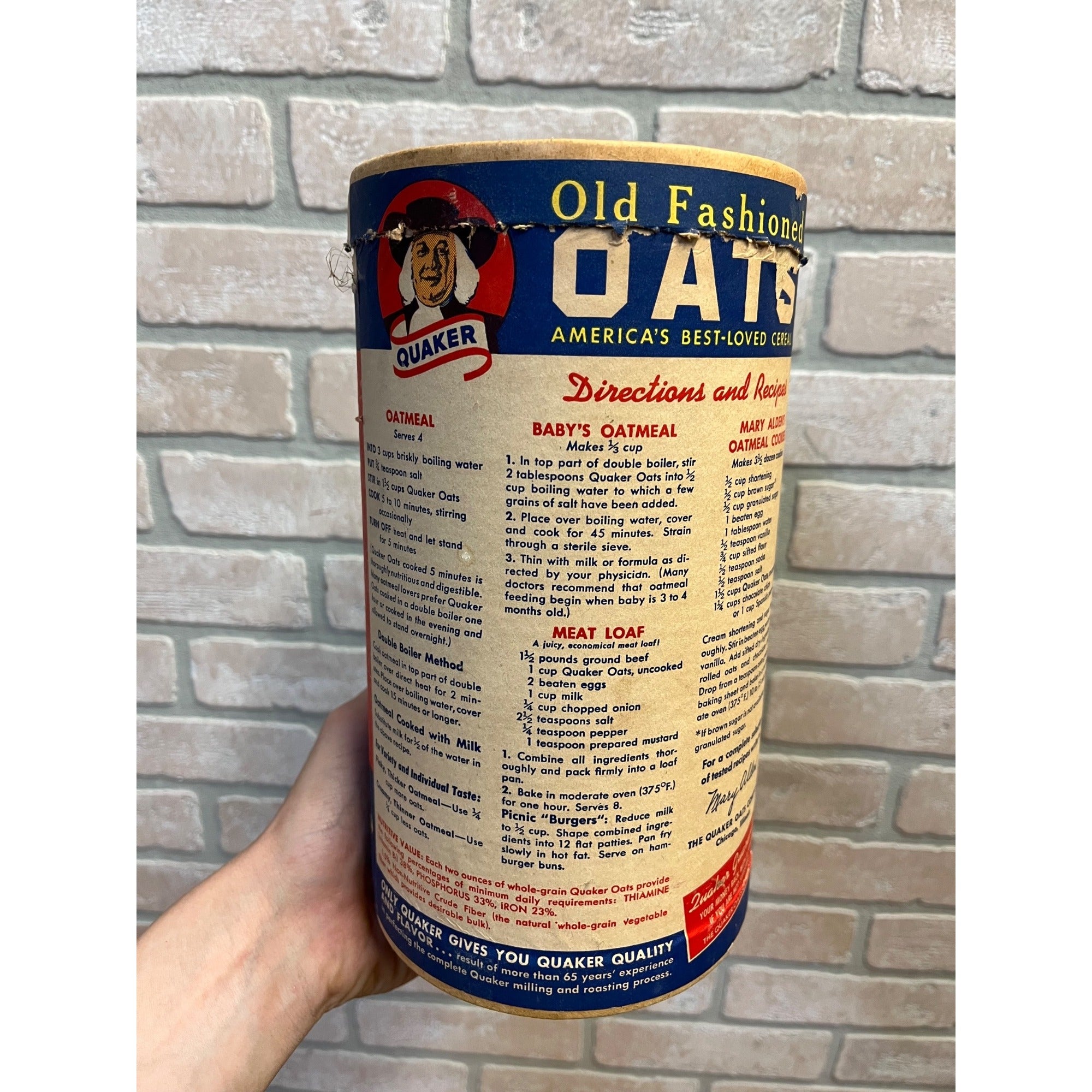 Vintage 1950s Quaker Oats Cardboard Container  Can Kitchen Decor 9.5"