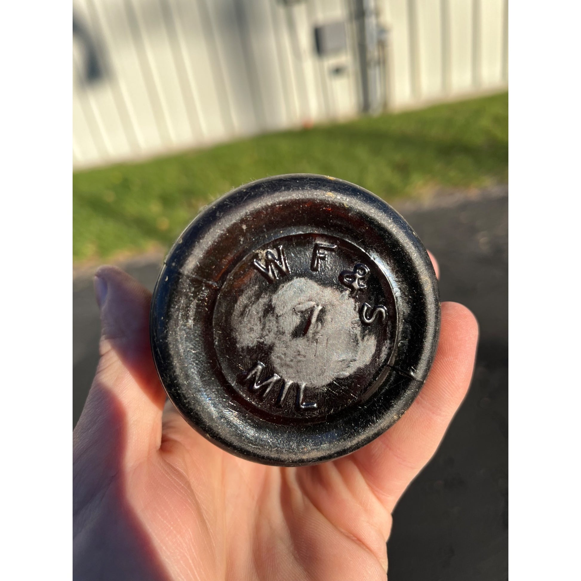 Vintage Pre-Prohibition Independent Brewery Milwaukee Wis Amber Beer Bottle