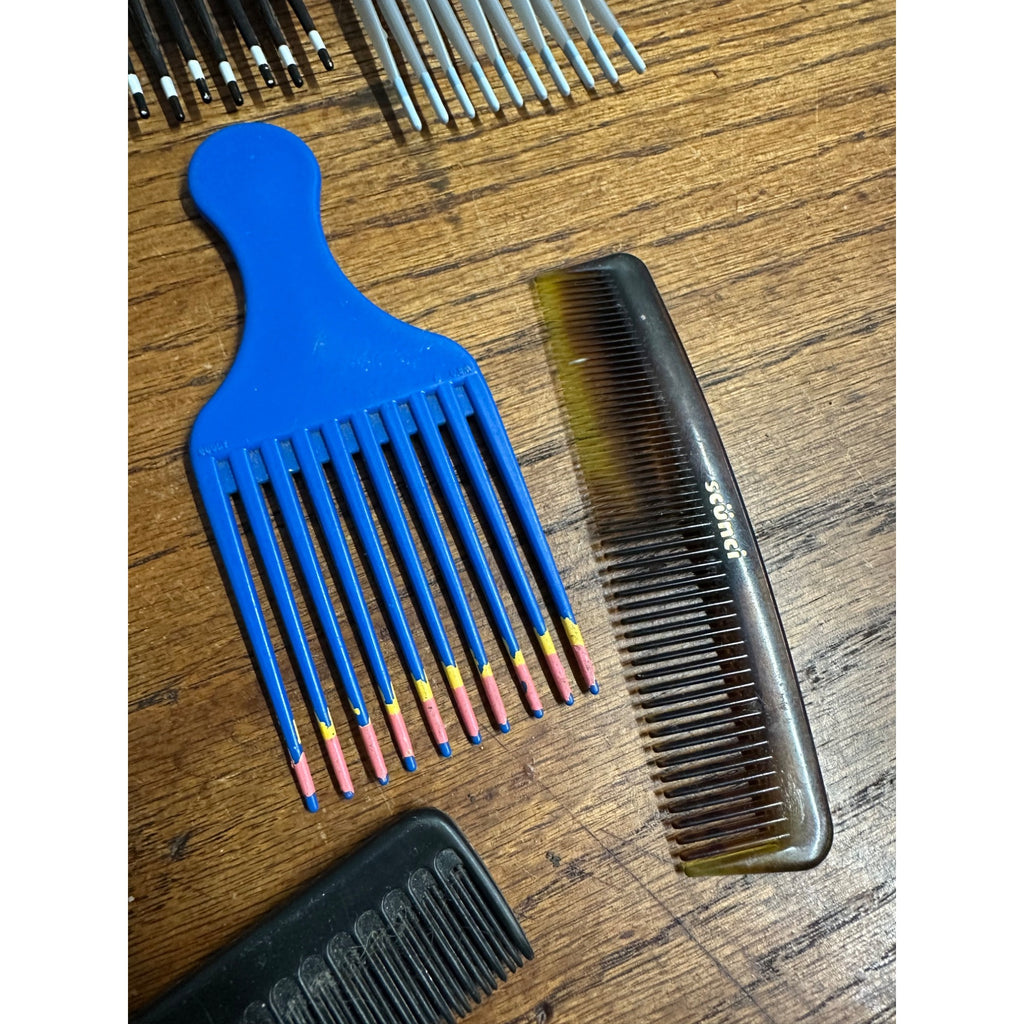 Vintage Lot 80s-90s Plastic Unbreakable Combs Goody Hair Picks Scunci Tupperware