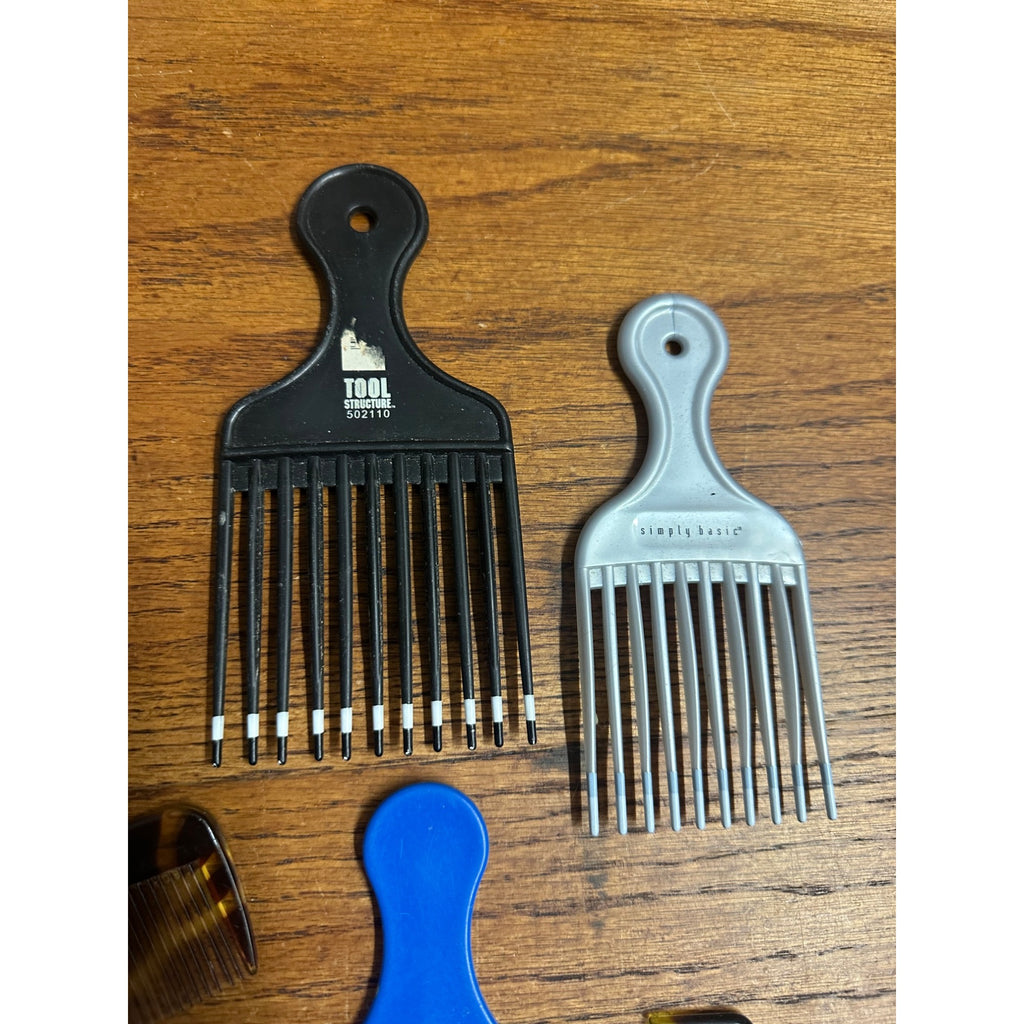 Vintage Lot 80s-90s Plastic Unbreakable Combs Goody Hair Picks Scunci Tupperware