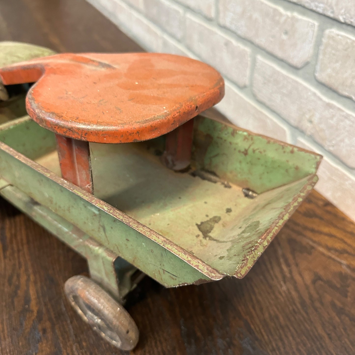 VINTAGE ANTIQUE STRUCTO PRESSED STEEL DUMP TRUCK RIDE ON TOY 1930's KEYSTONE