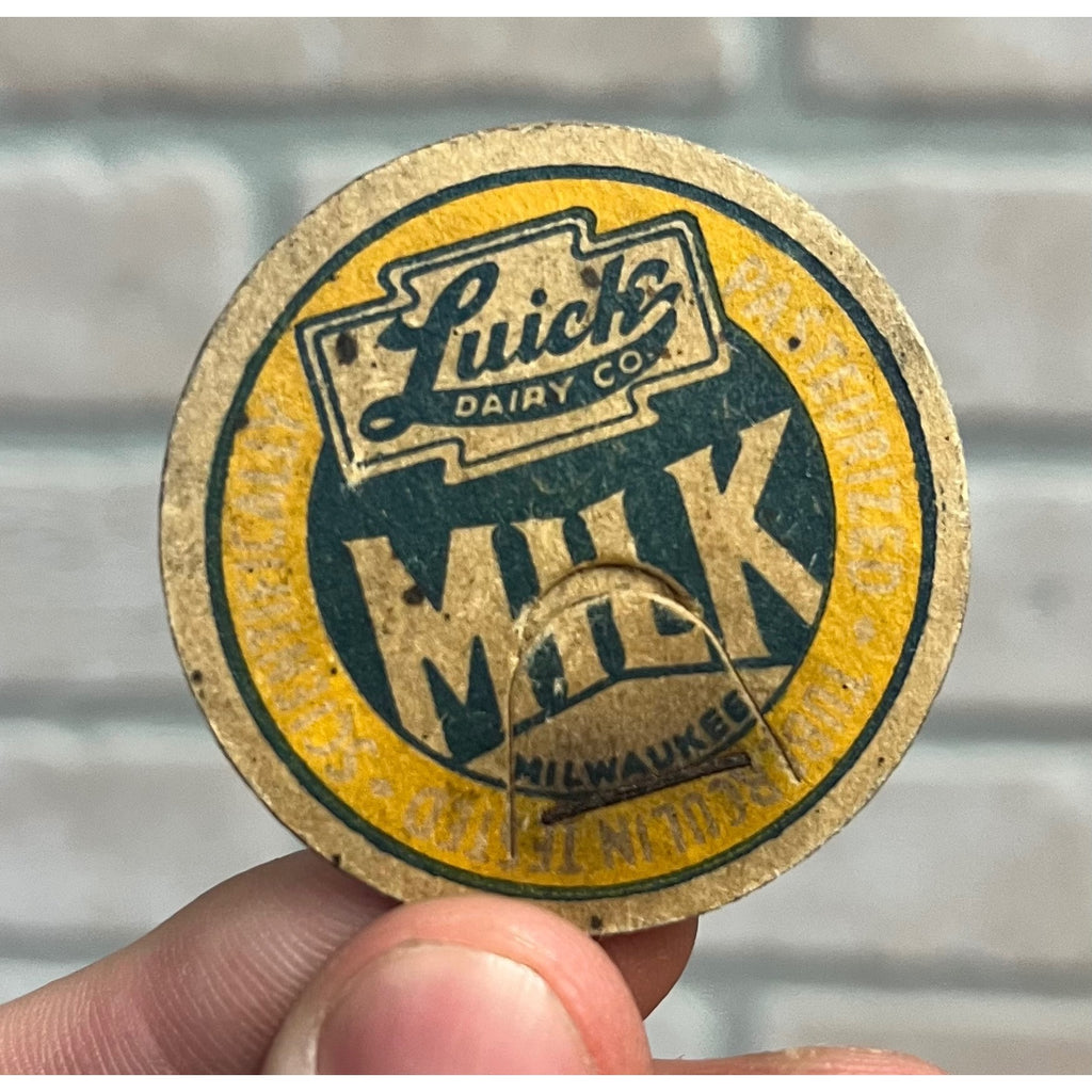 Vintage Luick Dairy Co. Milwaukee Wisconsin Milk Bottle Cap Yellow Blue