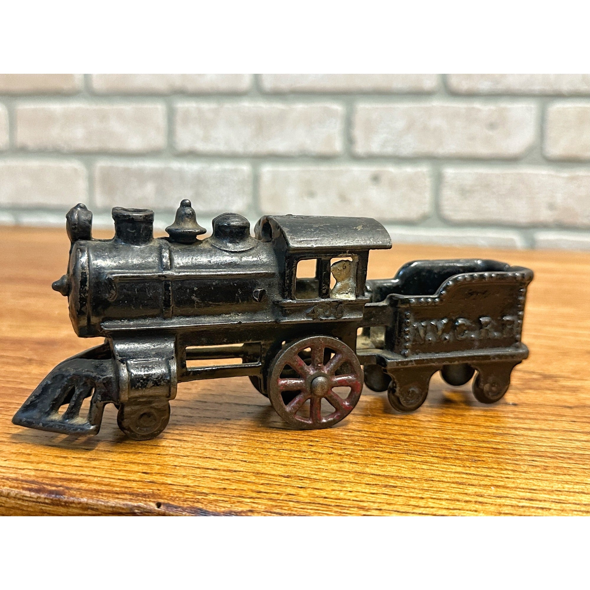 Antique Hubley #400 New York Central Railroad Cast Iron Train Locomotive Toy