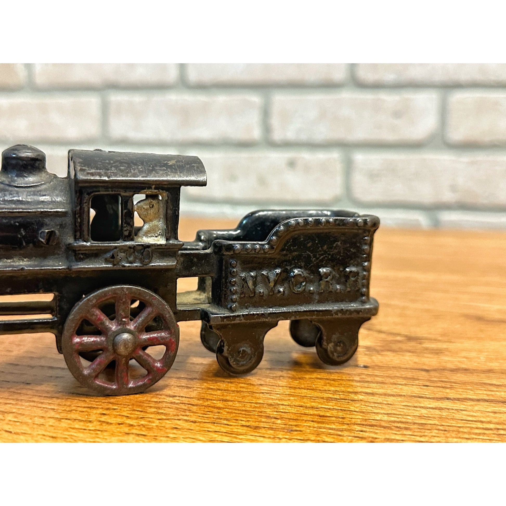 Antique Hubley #400 New York Central Railroad Cast Iron Train Locomotive Toy