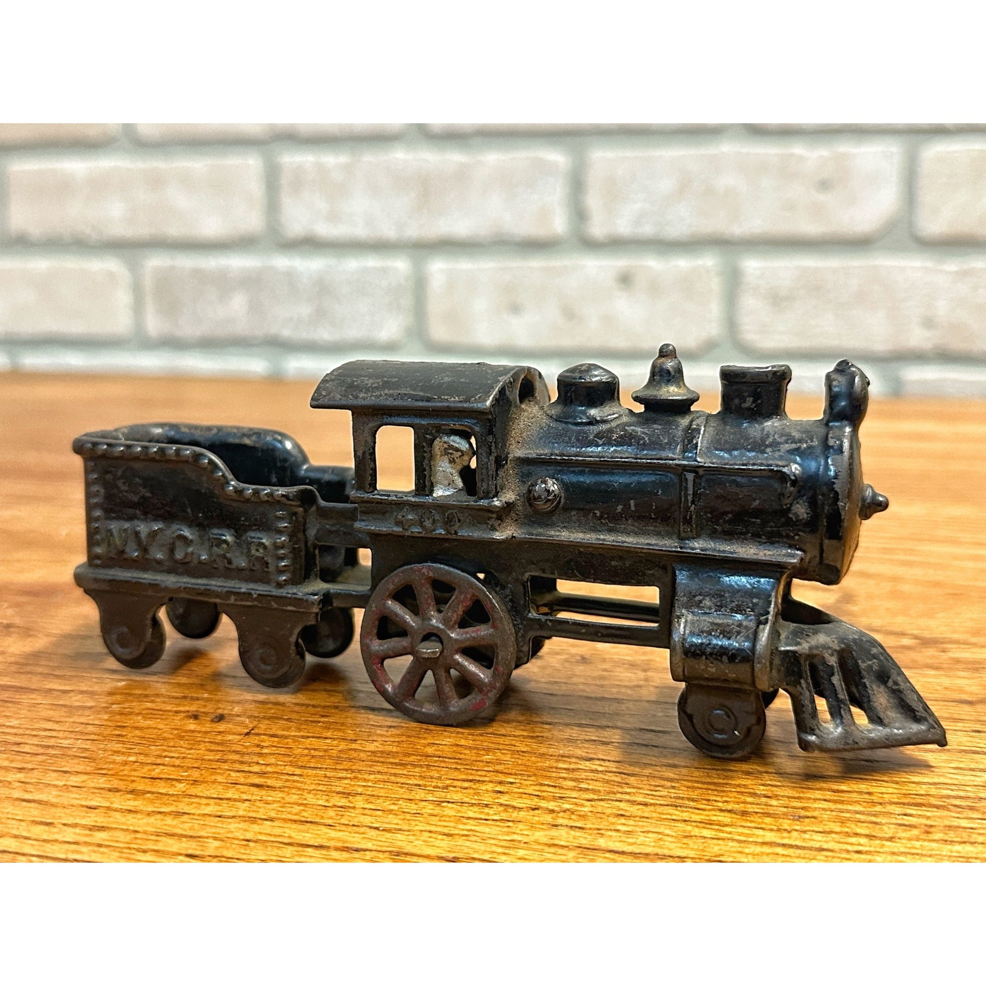 Antique Hubley #400 New York Central Railroad Cast Iron Train Locomotive Toy