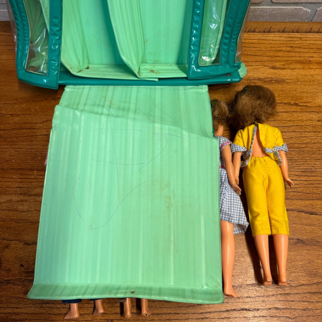 Vintage Tammy Ideal Toys Doll Lot W/ Clothes and Carry Case