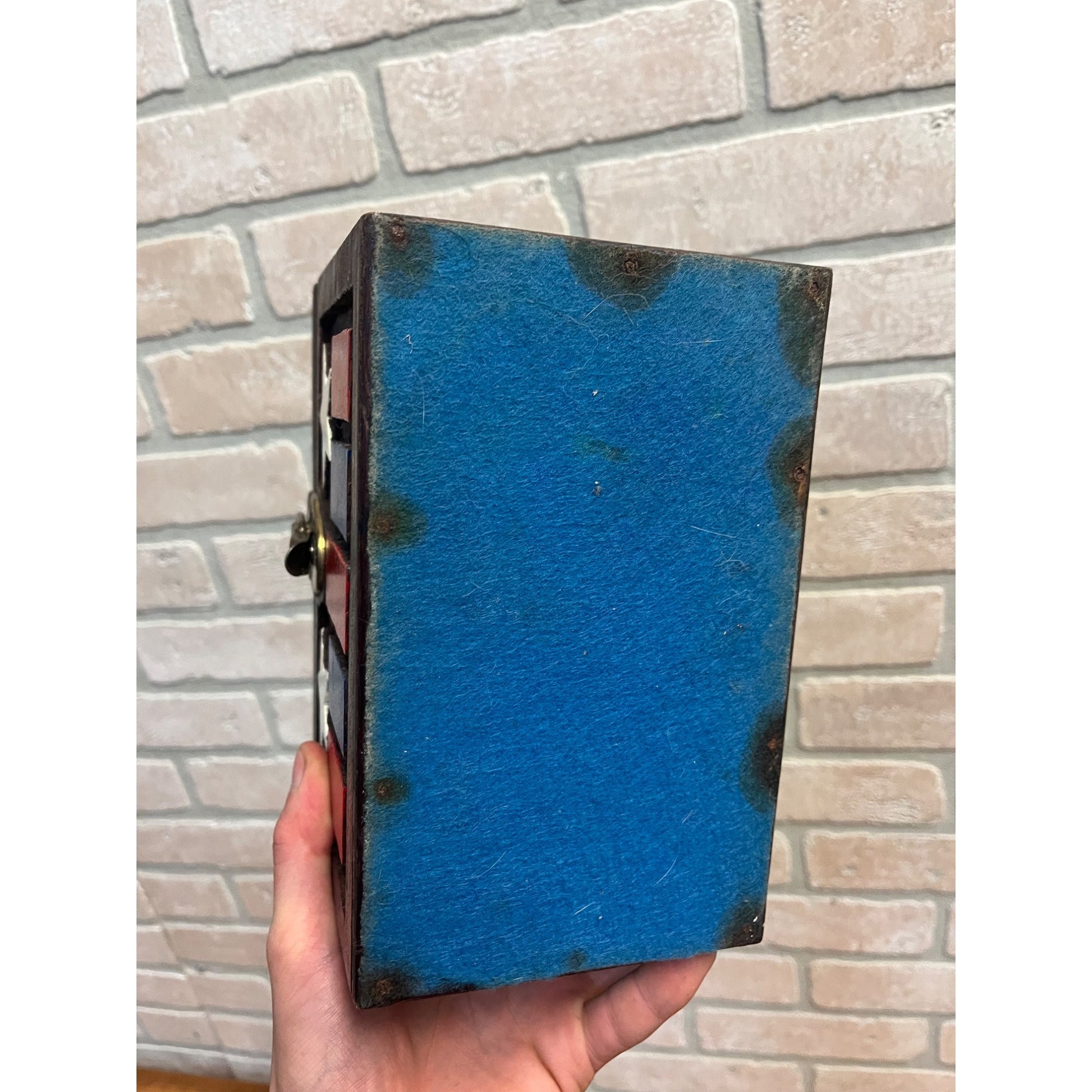 Vintage 1940s WWII Patriotic Homefront Americana Wooden Carved Hinged Box