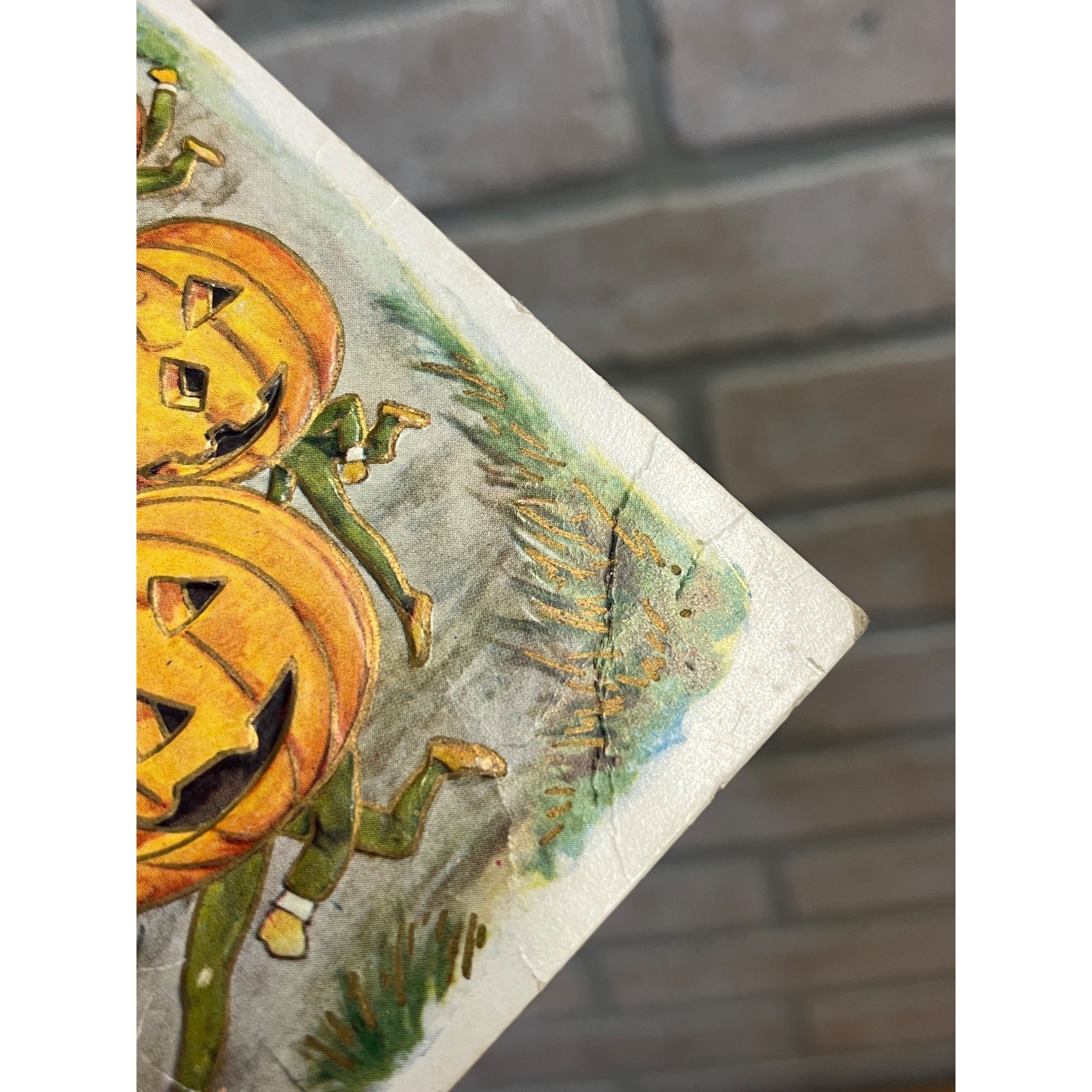 My HALLOWEEN Greeting to Thee Pumpkin JOL People Running 1910 Vintage Postcard