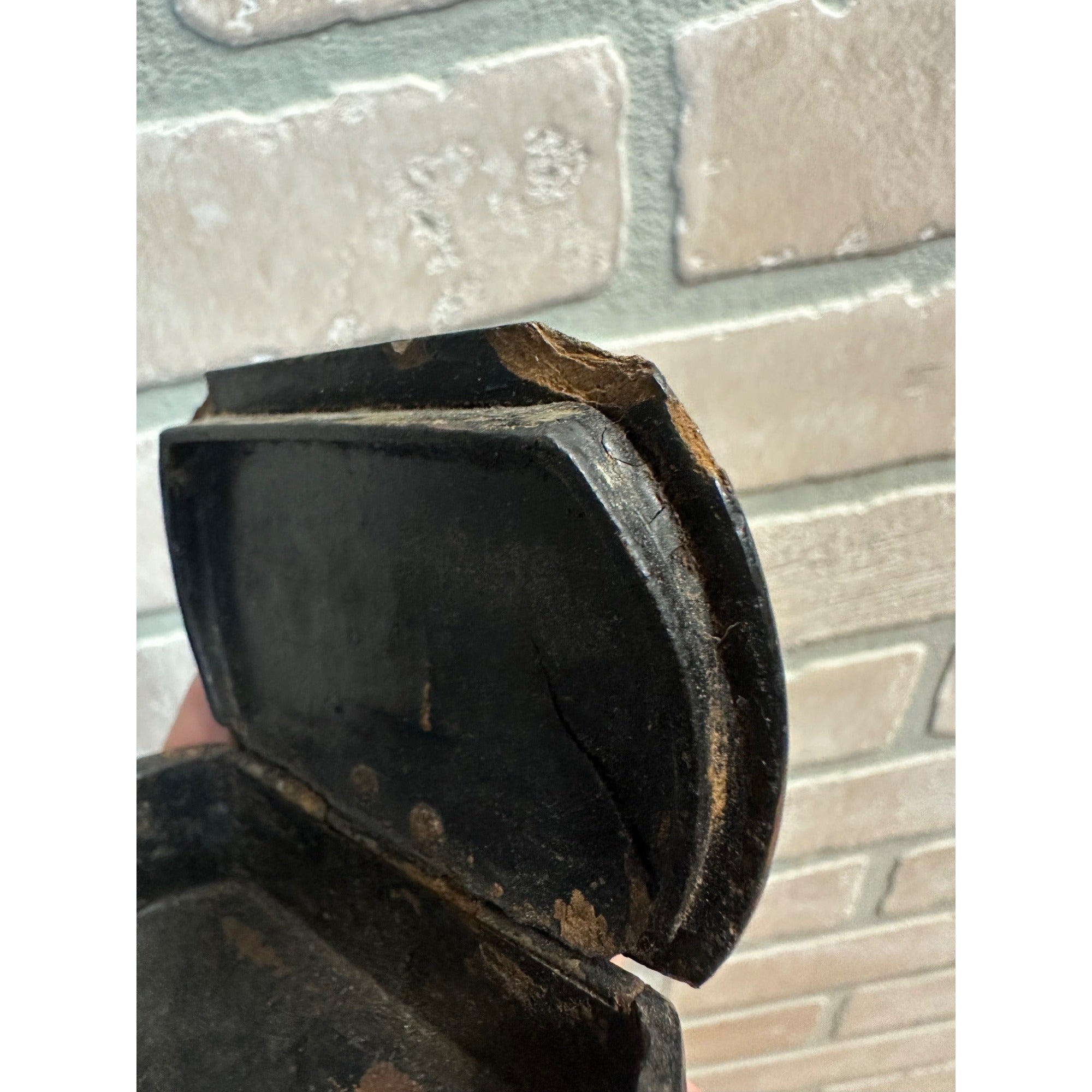 RARE 1880's Catholic Pope Leo XIII Lacquer Rosary Snuff Box