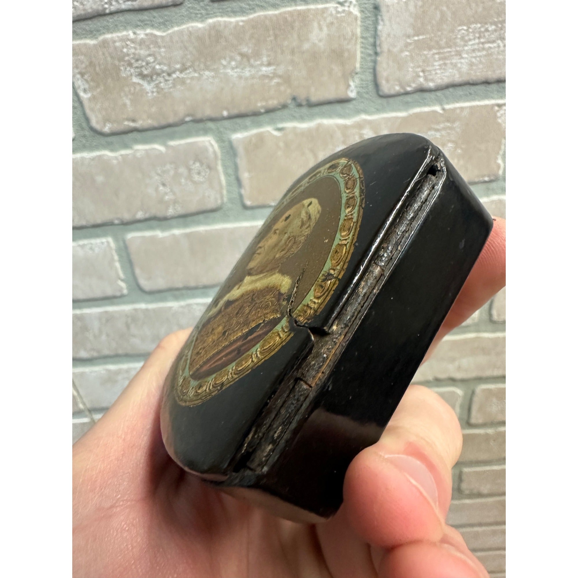 RARE 1880's Catholic Pope Leo XIII Lacquer Rosary Snuff Box