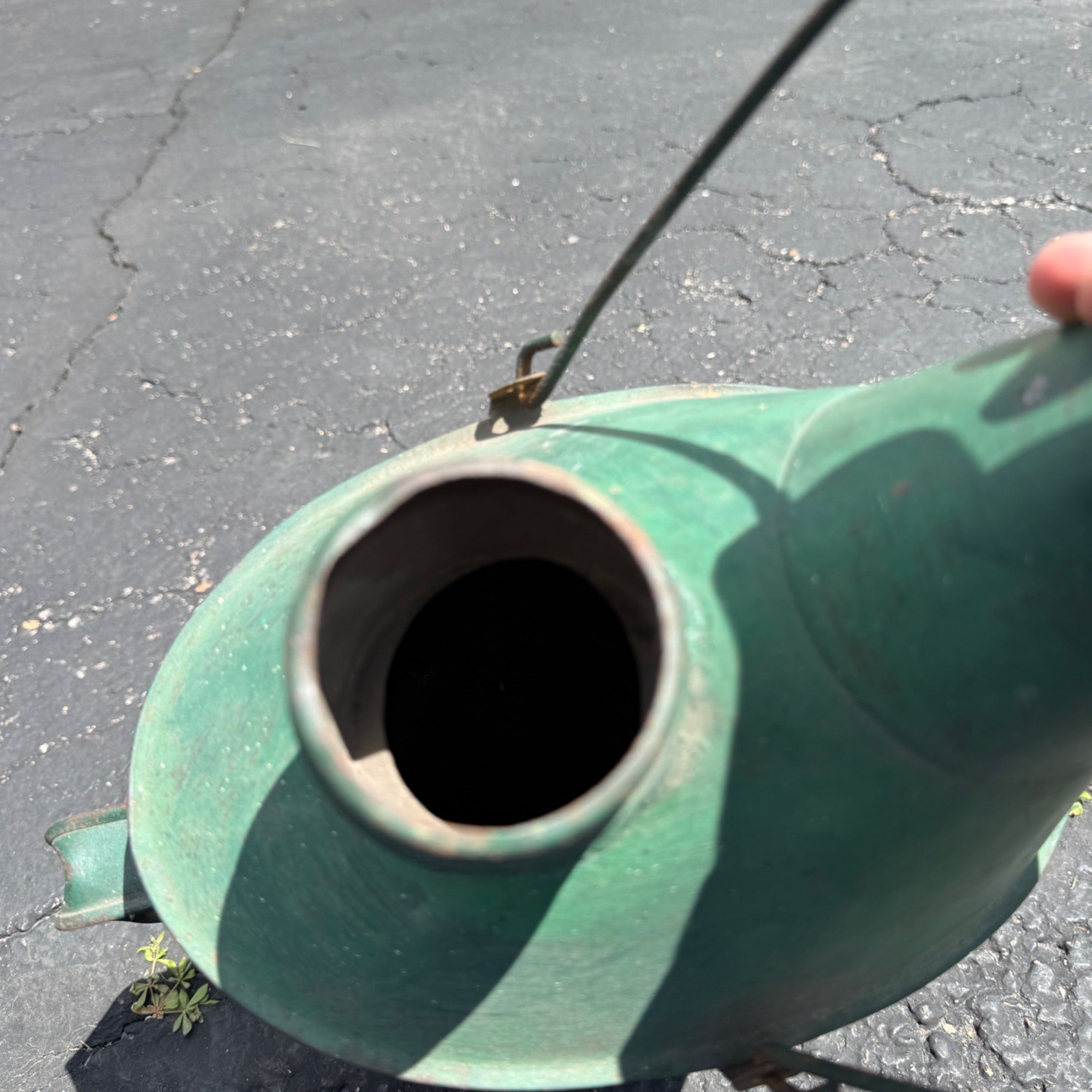 Vintage Galvanized Railroad Long Spout Oil Can Train Farm Water Green Paint