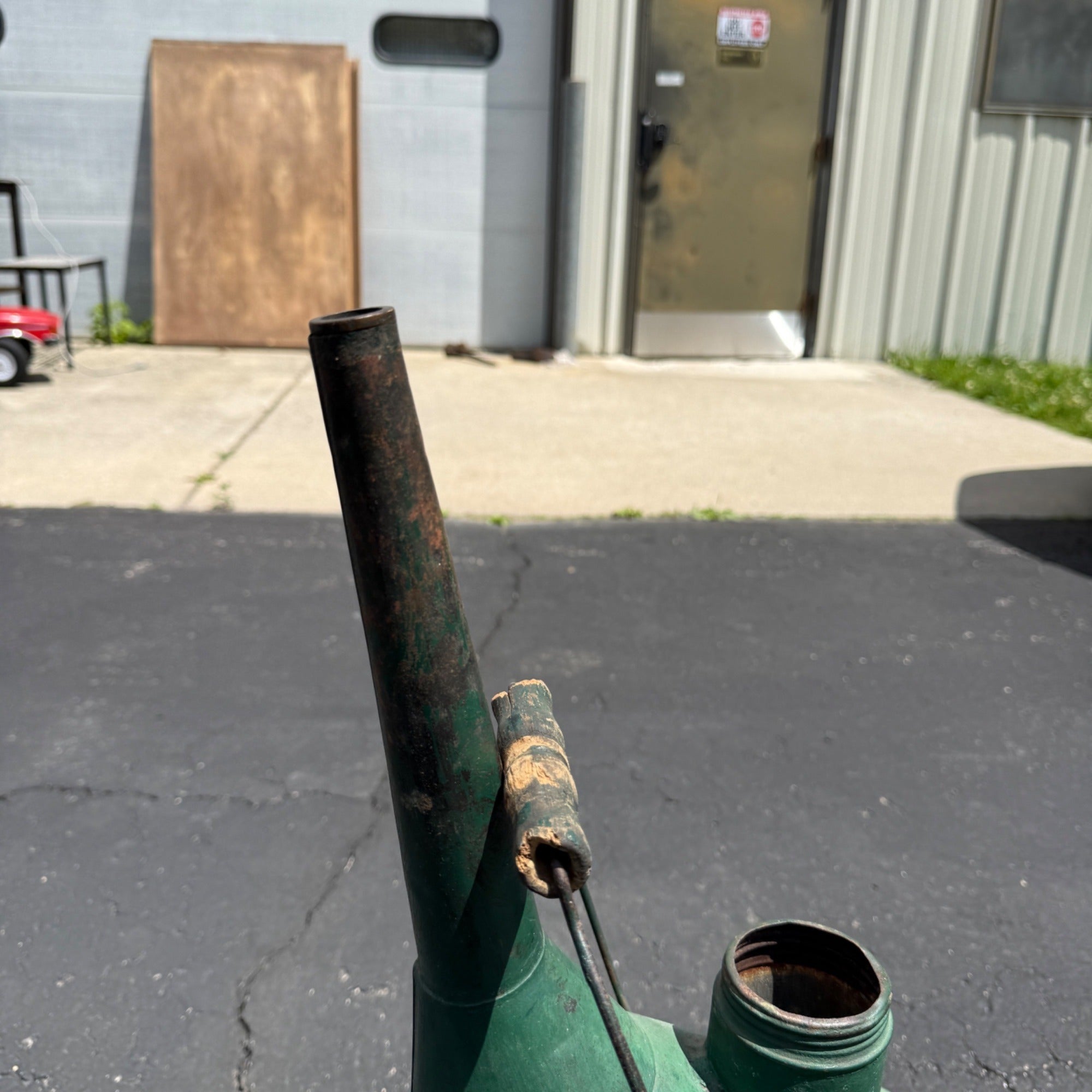 Vintage Galvanized Railroad Long Spout Oil Can Train Farm Water Green Paint