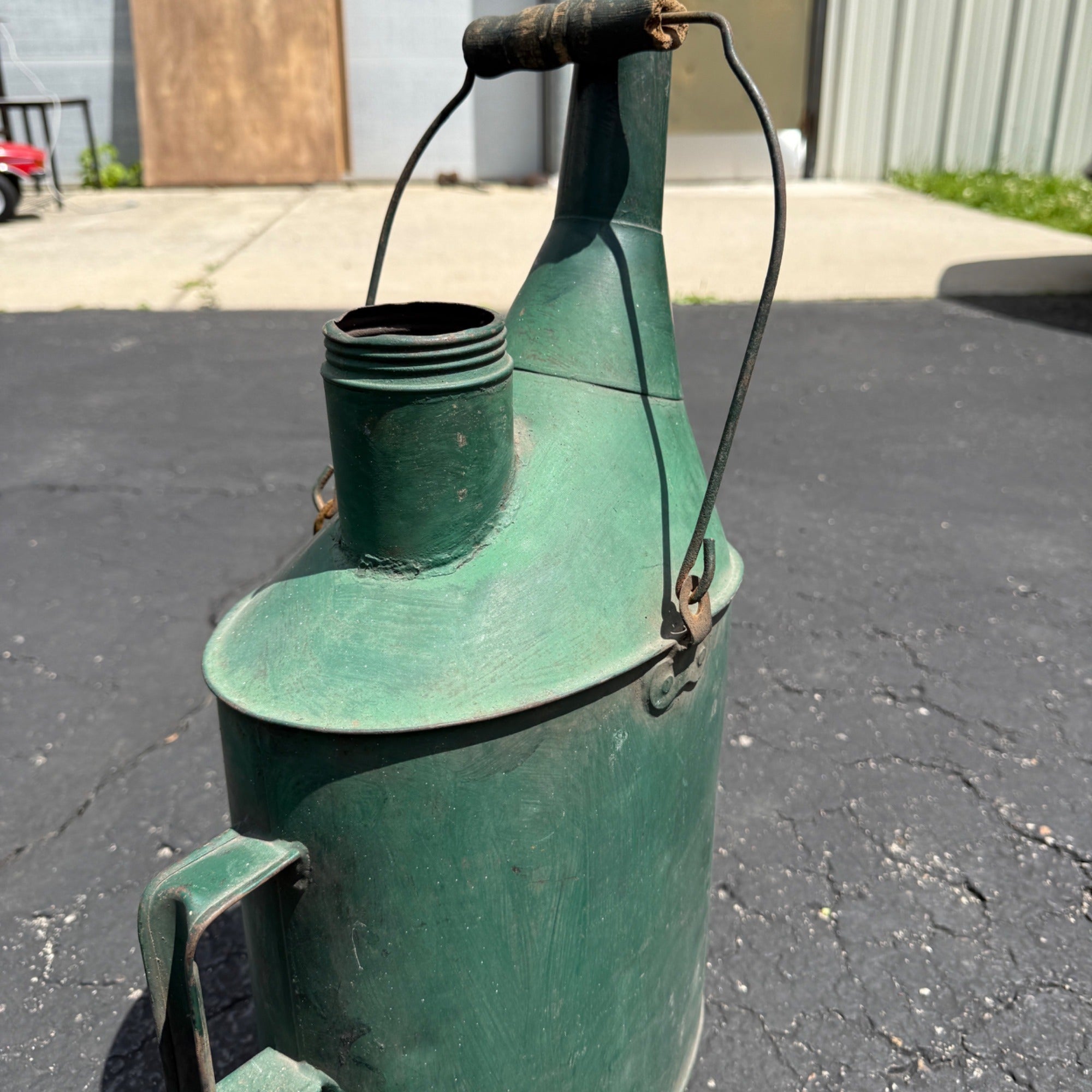 Vintage Galvanized Railroad Long Spout Oil Can Train Farm Water Green Paint