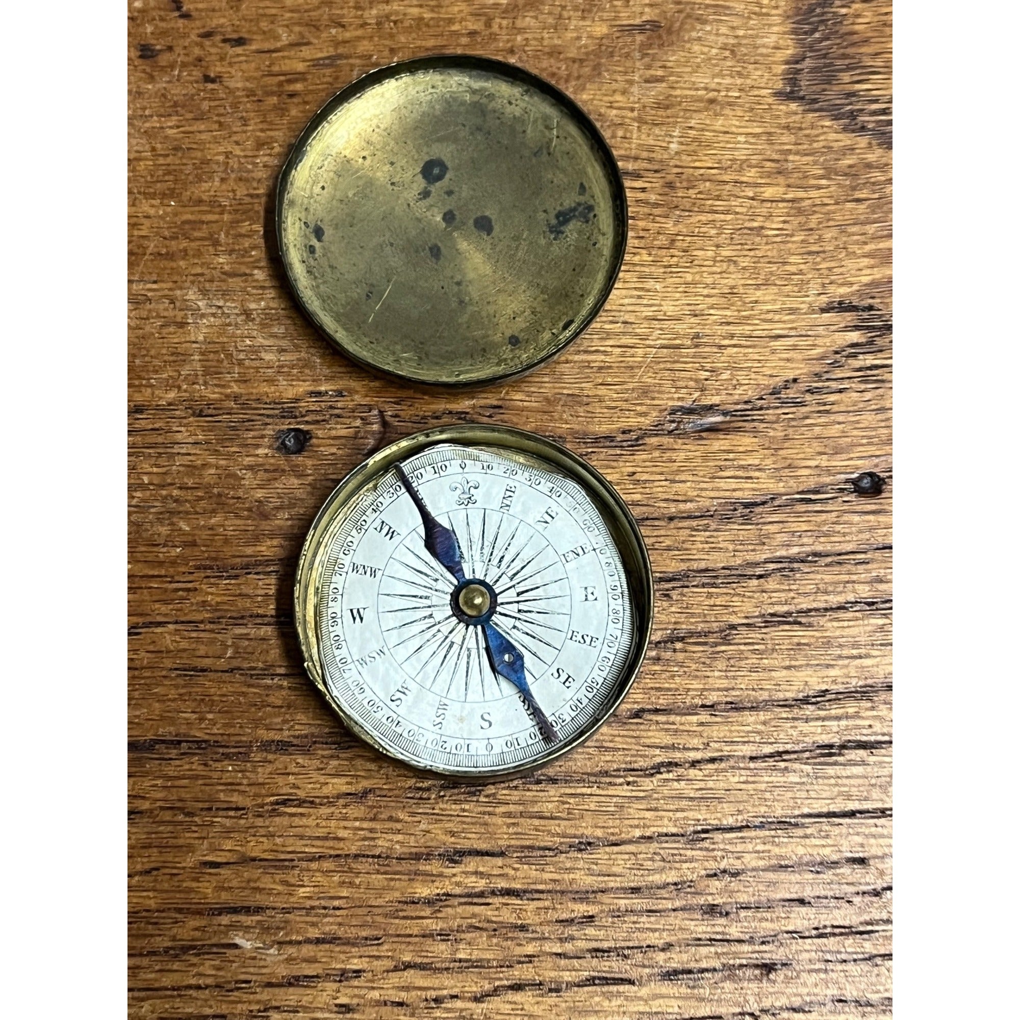 Early Vintage 1800s Gentlemen's Brass Cased Paper-Dial Pocket Compass Antique