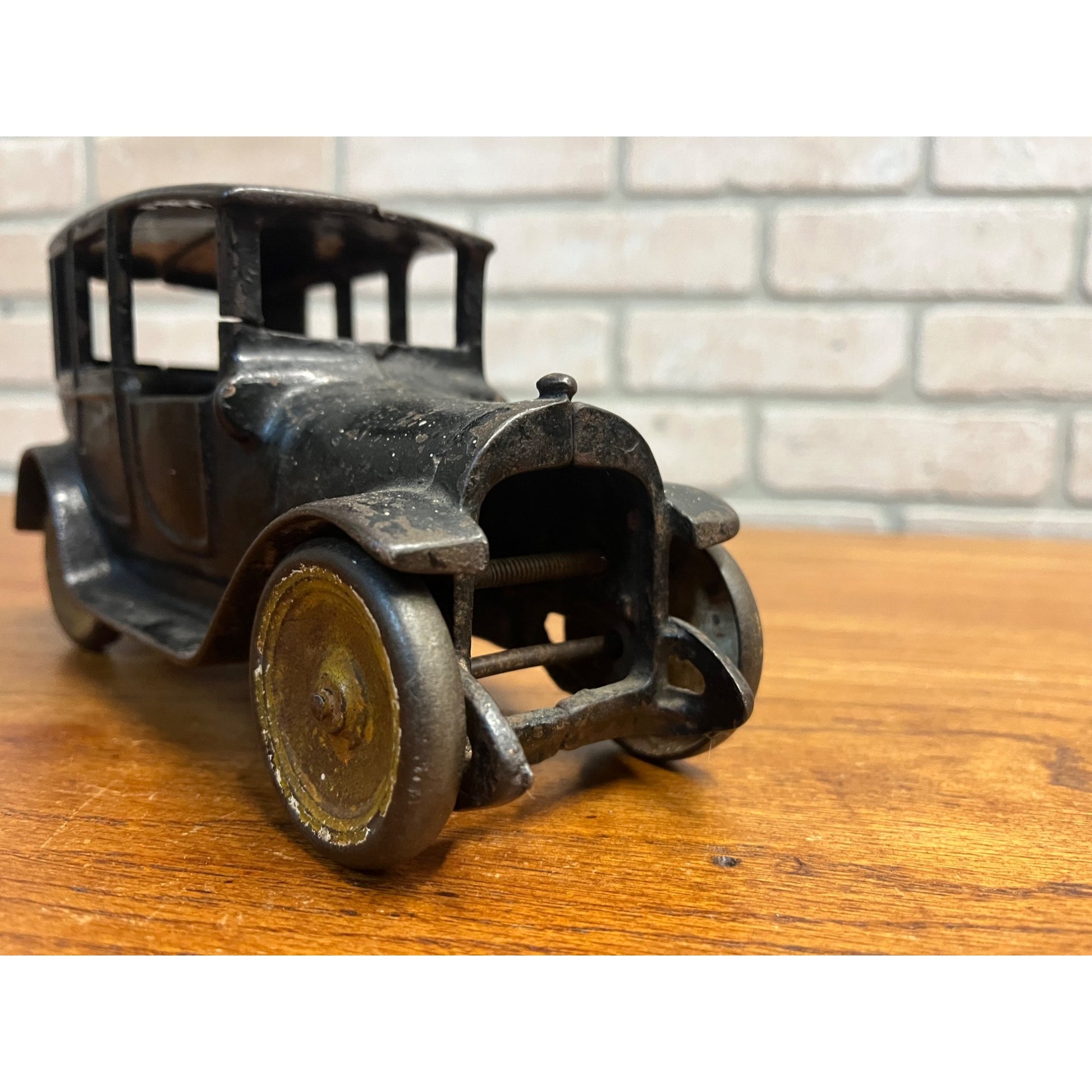 Vintage 1920s Arcade Cast Iron Black Sedan Car Taxi 4-Door