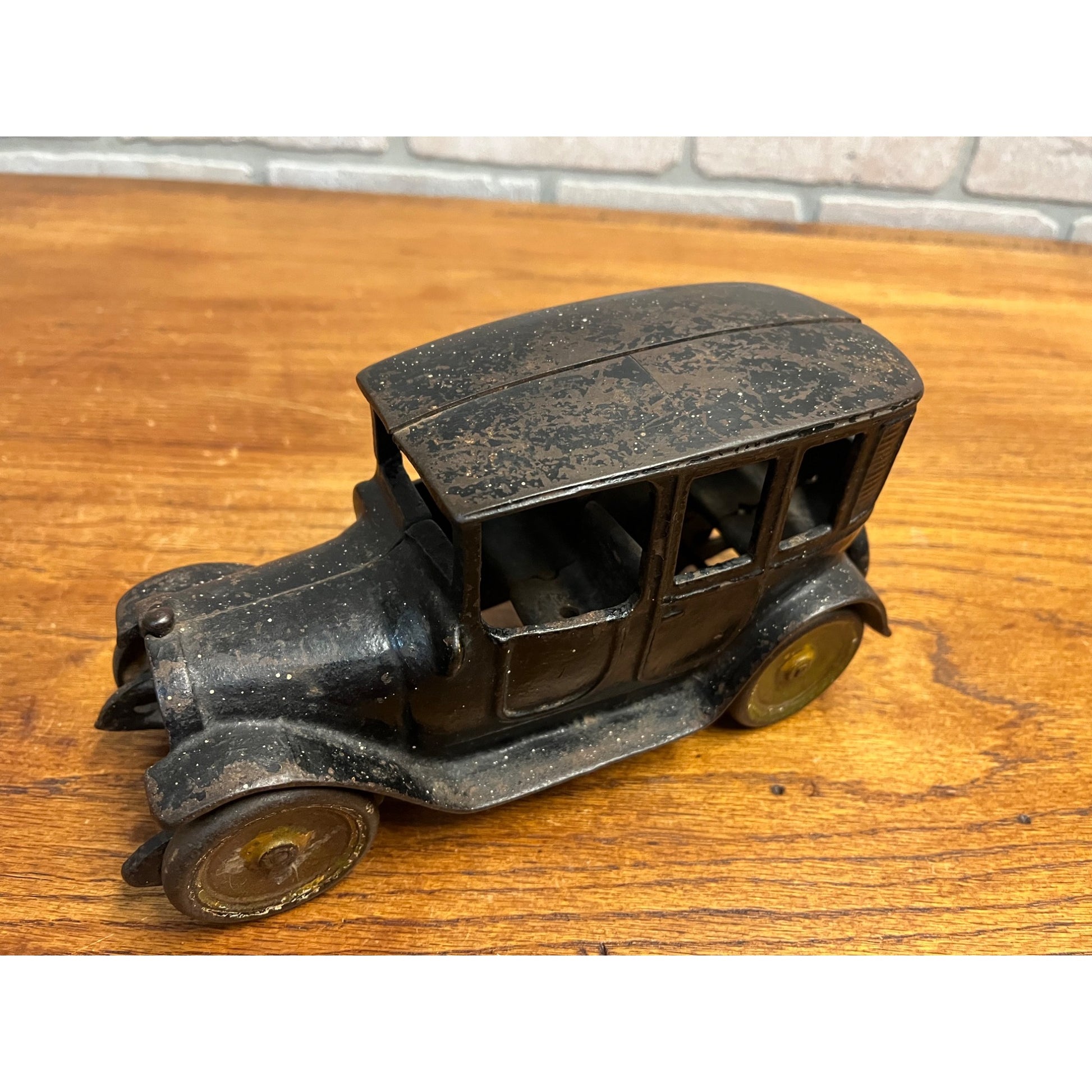 Vintage 1920s Arcade Cast Iron Black Sedan Car Taxi 4-Door