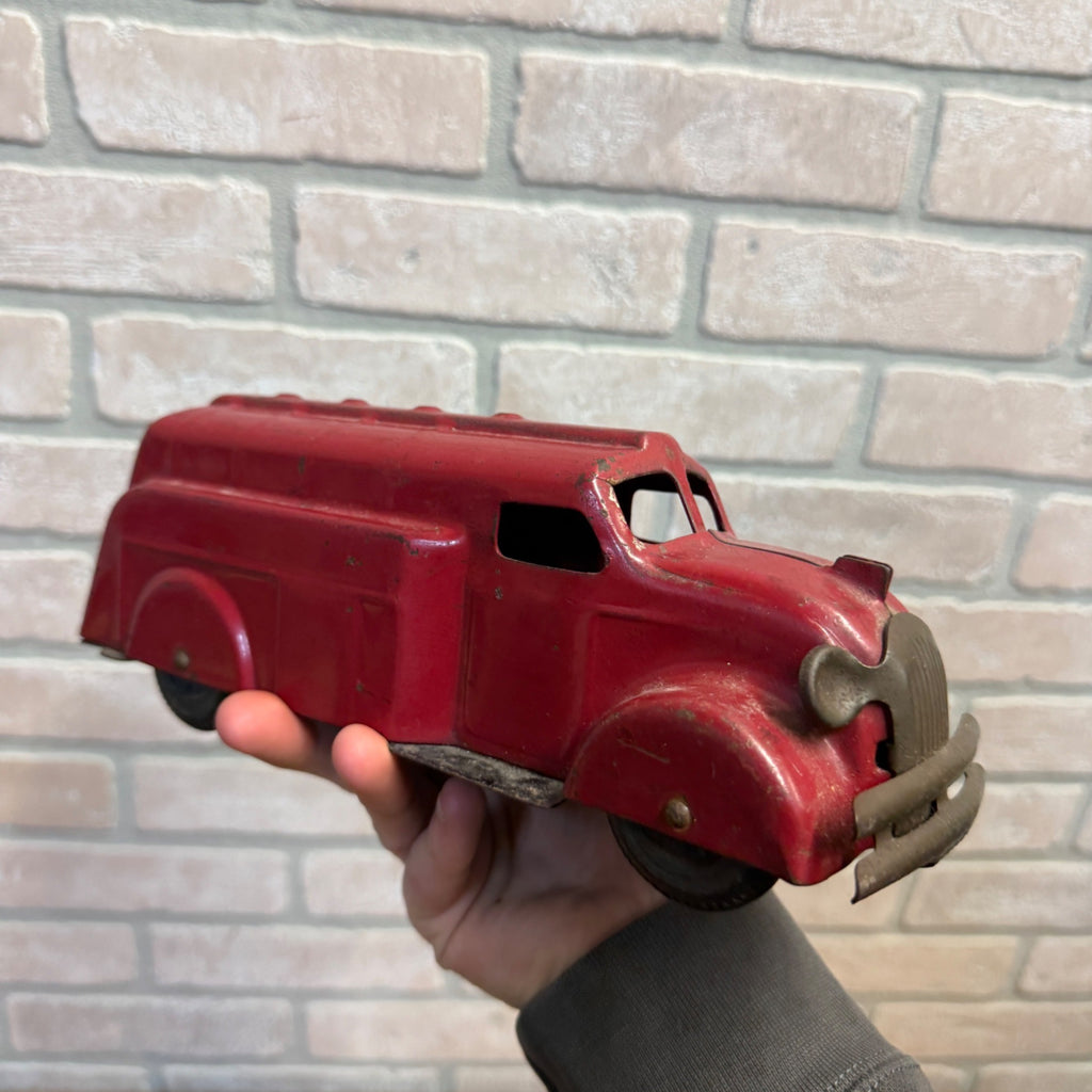 Vintage 1930s Marx / Wyandotte Toy Pressed Steel Oil Gas Tanker Delivery Truck