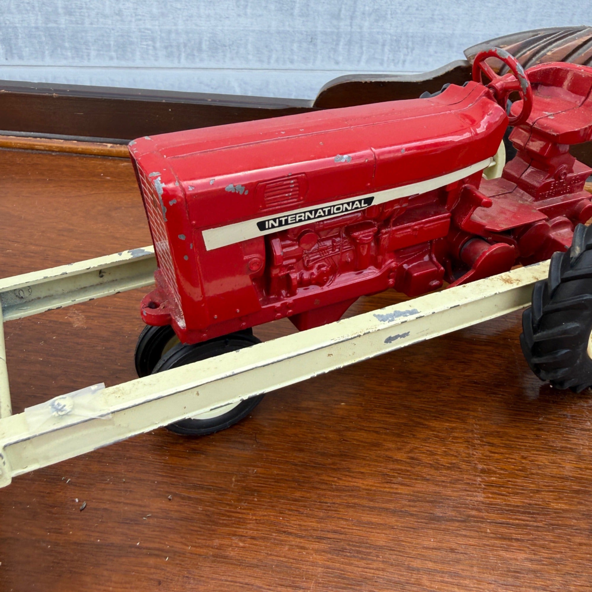 Vintage Original Ertl 1/16 Scale Ih International 544 W/ Loader Farm Toy Tractor