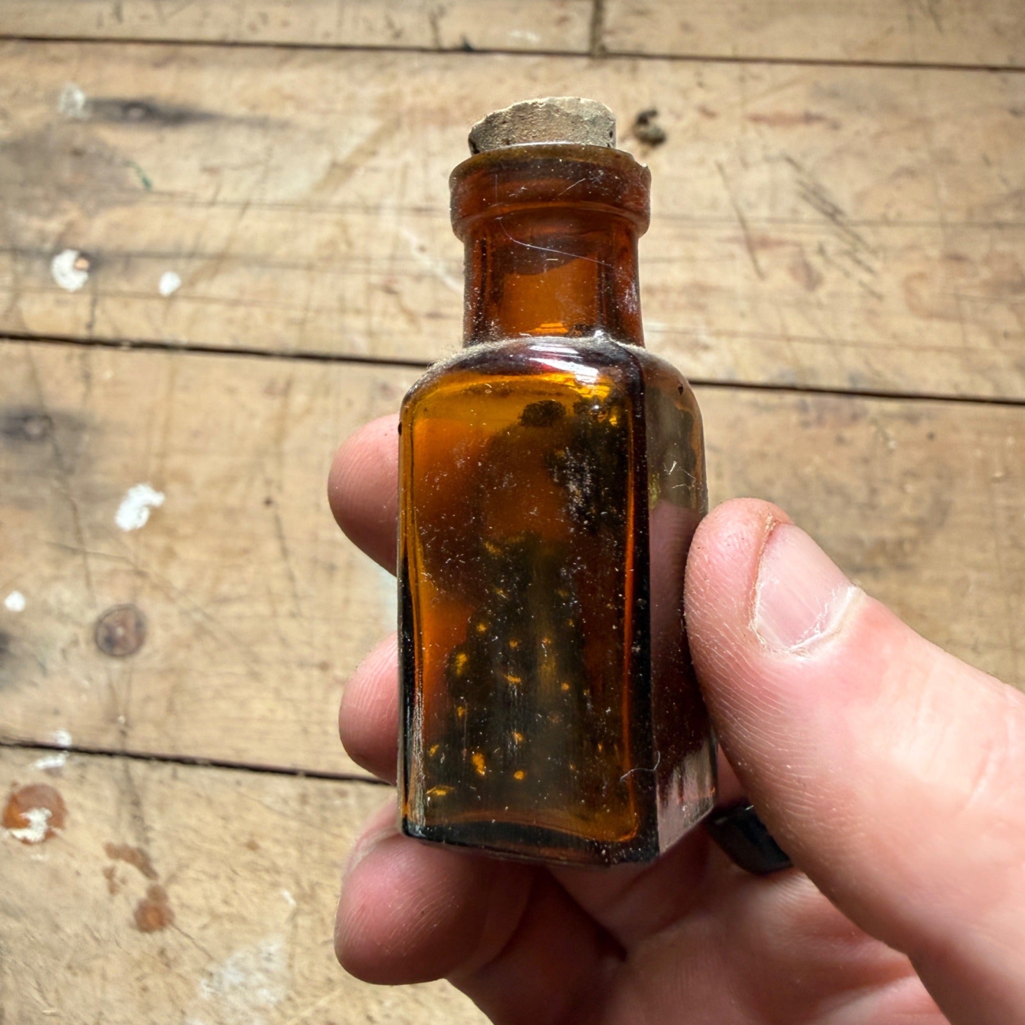 Antique Strychnine Belladonna Pills Eli Lilly Drug Store Pharmacy Bottle