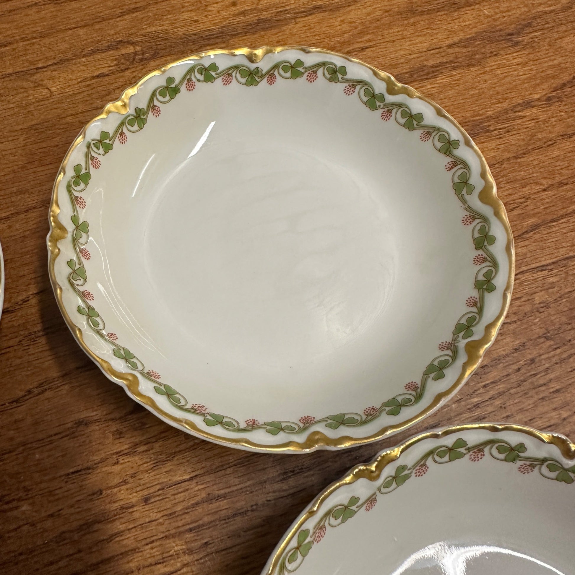 (6) Haviland Limoges France Clover Leaf 5-1/8"" Fruit/Dessert Bowls