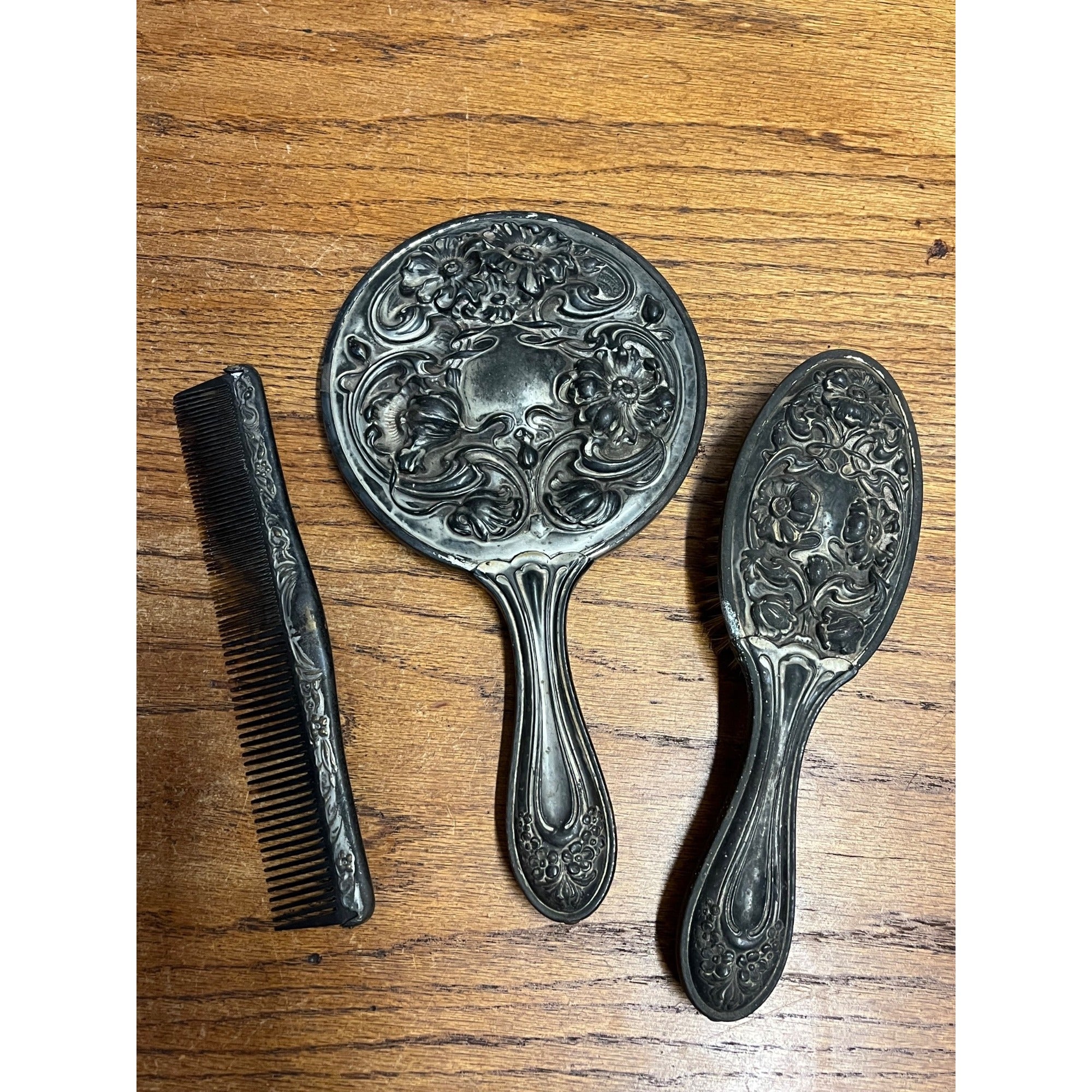 Antique 1900s Art Nouveau 3pc Vanity Set Hand Mirror, Brush, Comb  Silver Plate