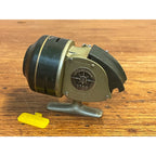 Vintage Shakespeare 1700 Model EC Fishing Reel - Excellent Condition